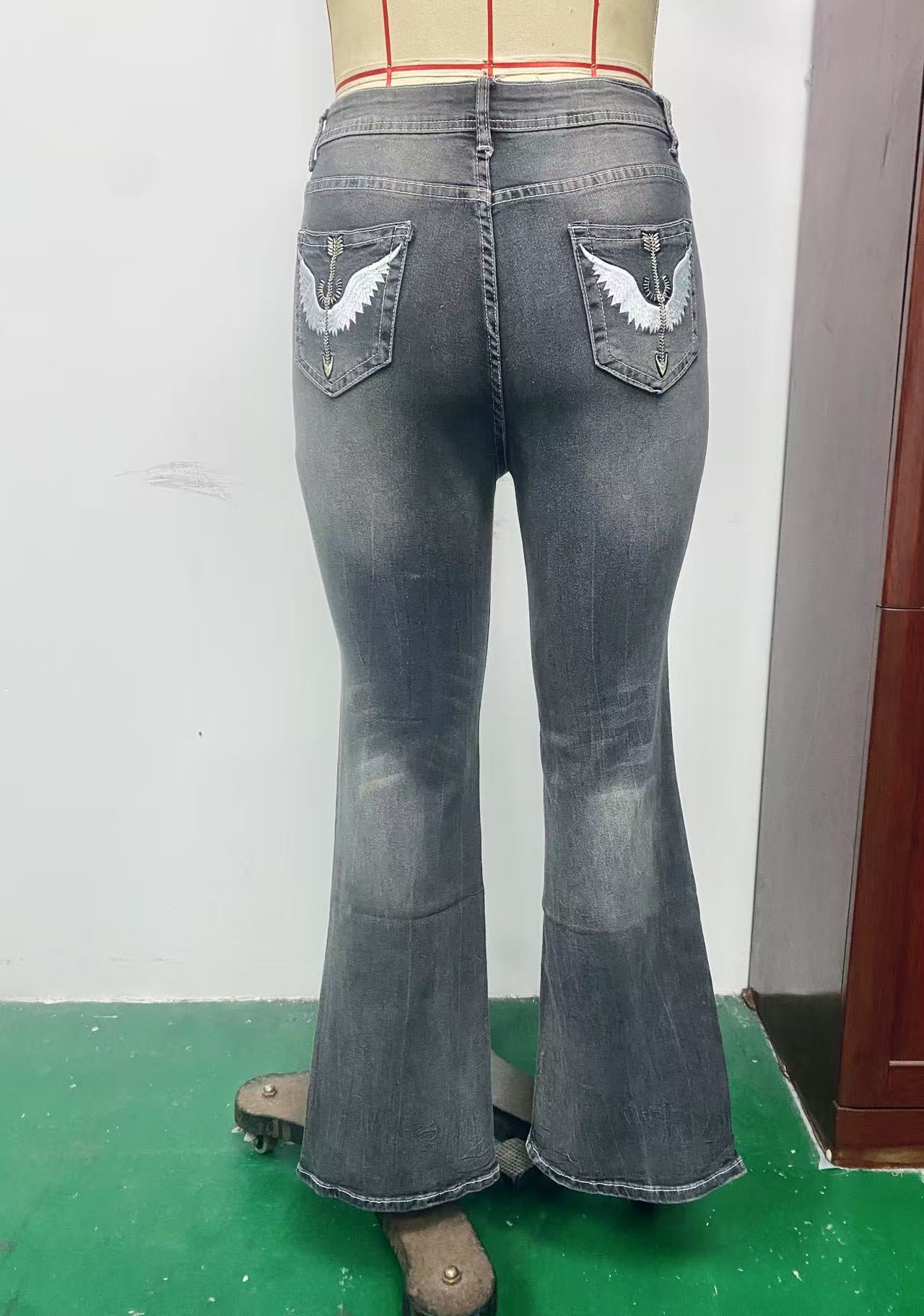 Women's Embroidered Washed Stretch Denim Trousers Slim Street Women's Jeans