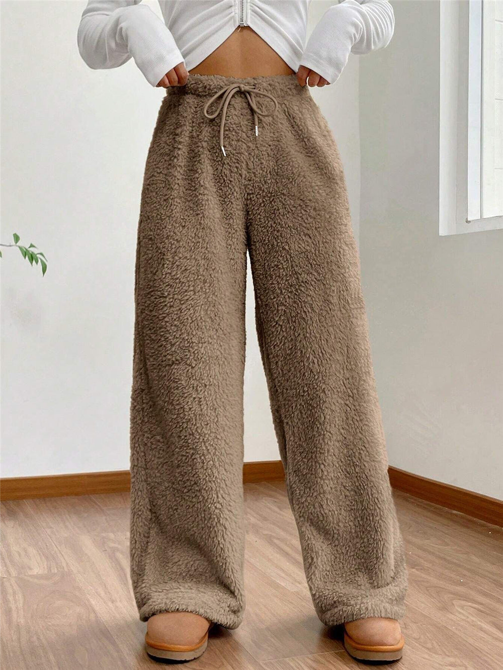 Women's Solid Color Fashion Plush Loose Casual Pants