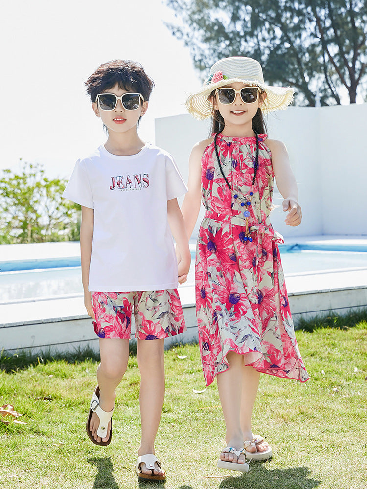 Of Three Or Four Beach Seaside Mother Daughter Mid-length Parent-child Outfit
