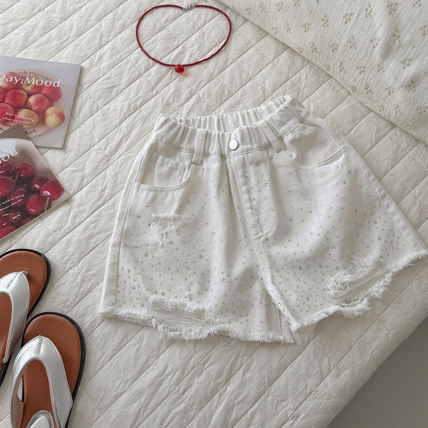Children's Xie Denim Shorts Hot Drilling Frayed Summer Clothes Fifth Medium Children's Pants