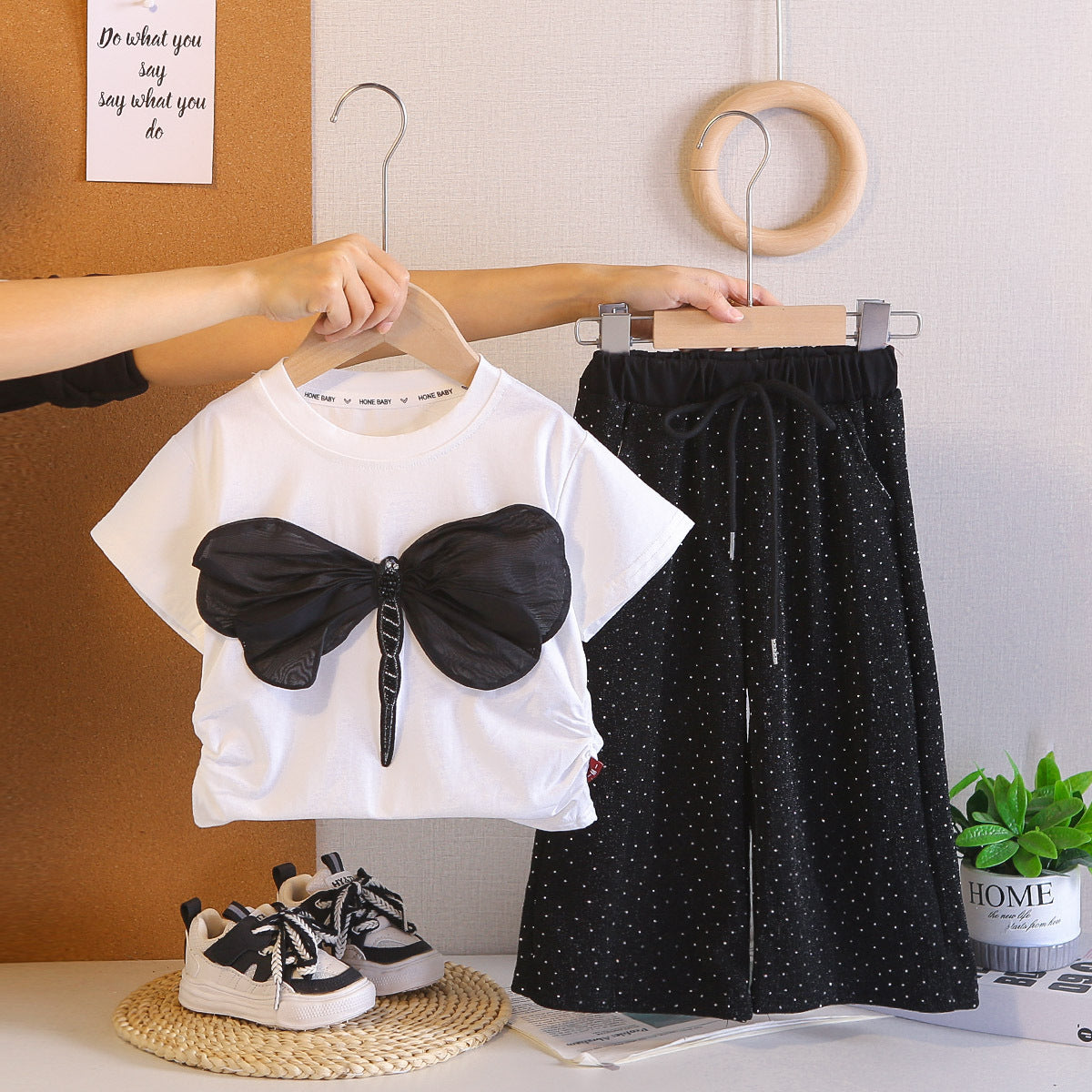 Children's Summer Fashion Short-sleeved Trousers Two-piece Tide Children's Suit
