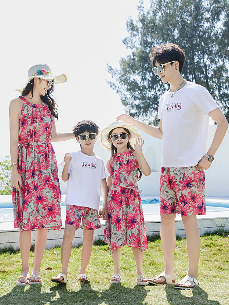Of Three Or Four Beach Seaside Mother Daughter Mid-length Parent-child Outfit