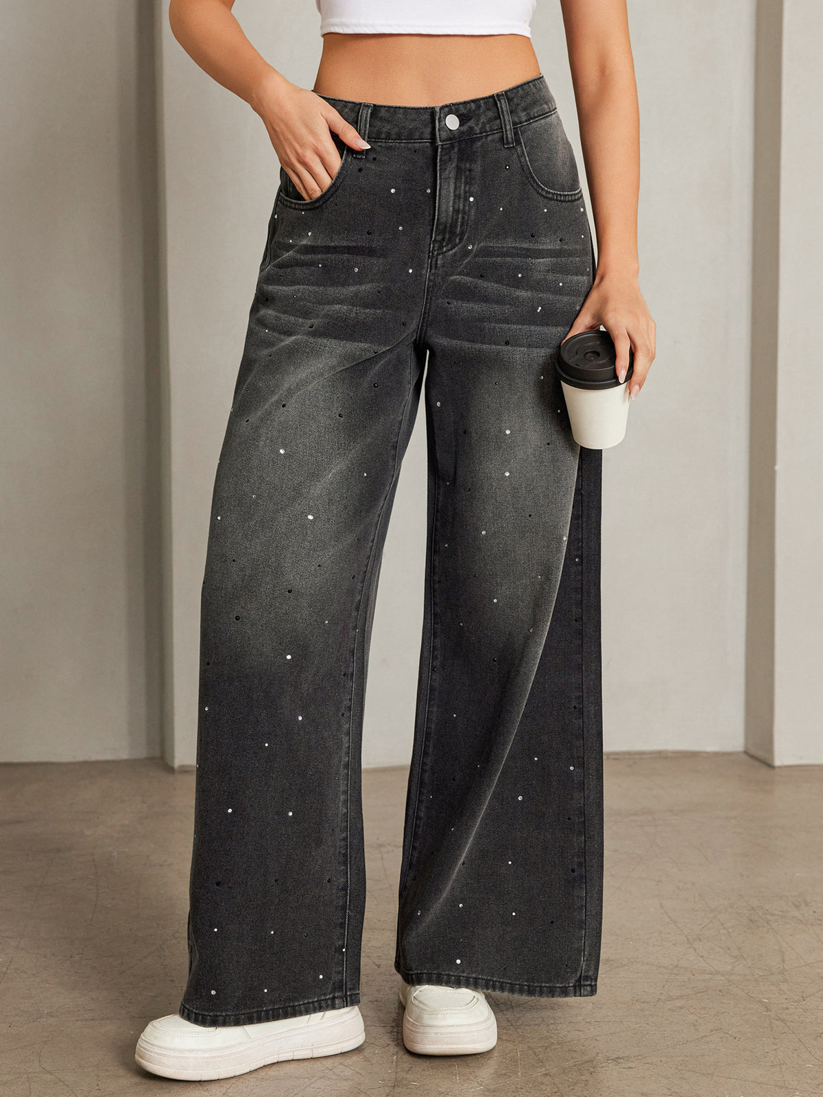 Retro Distressed Rhinestone Loose High Waist Black Women's Jeans