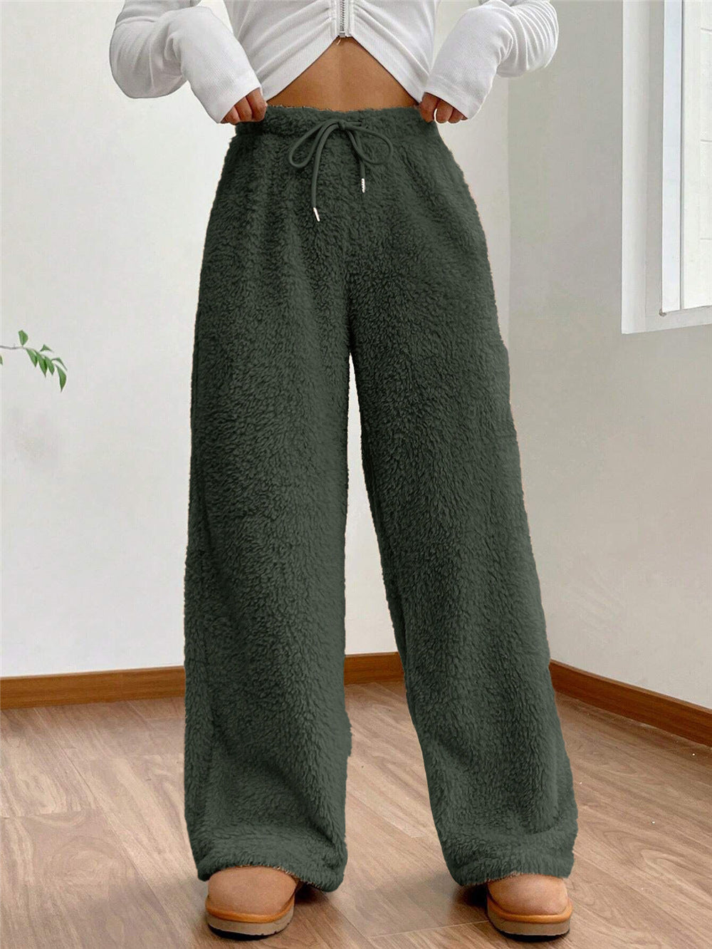 Women's Solid Color Fashion Plush Loose Casual Pants
