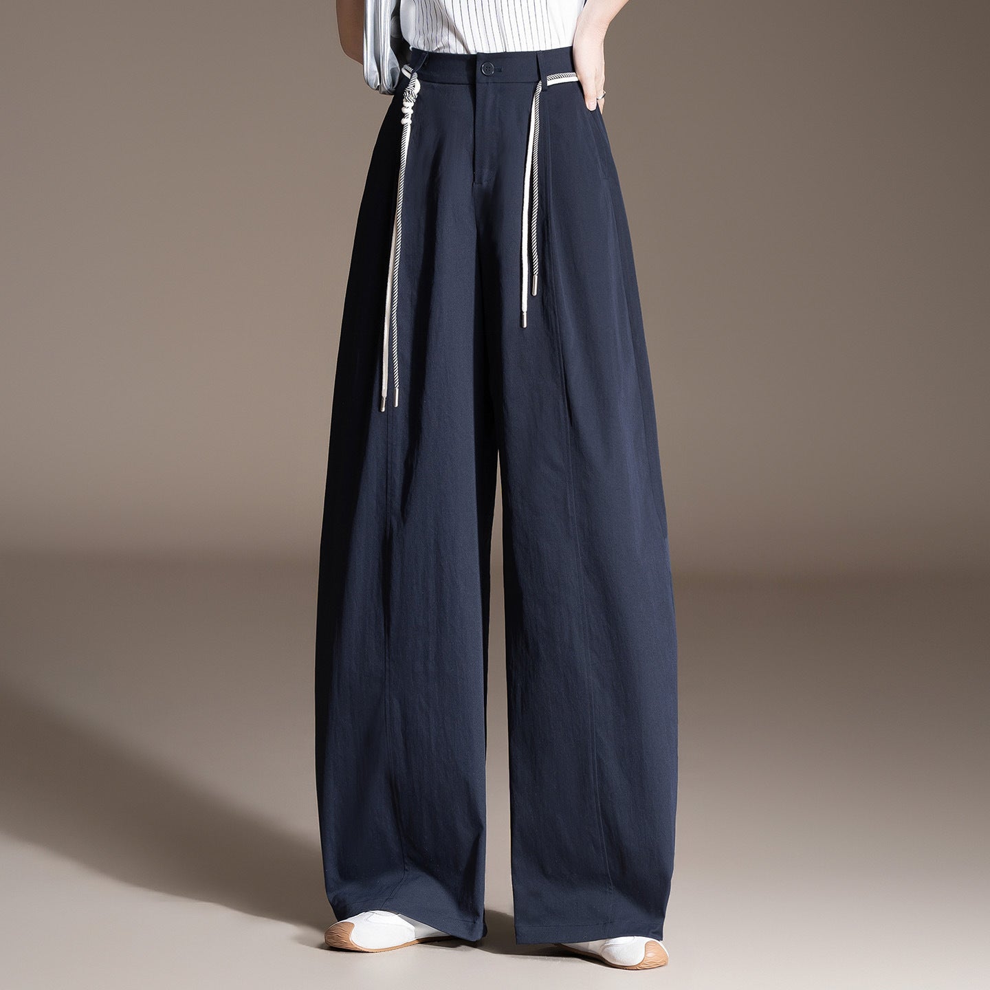 Women's Air Oblique White Wide Leg Spring Small Loose High Casual Pants
