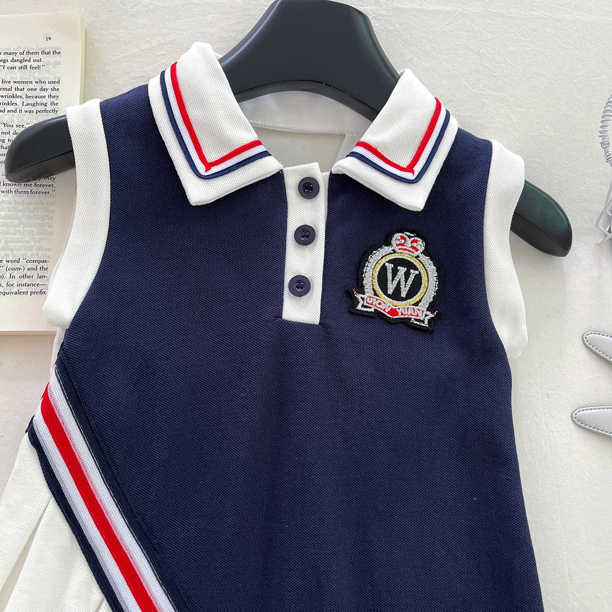Preppy Style Little Vest Color Matching Collar Sleeveless Children's Dress