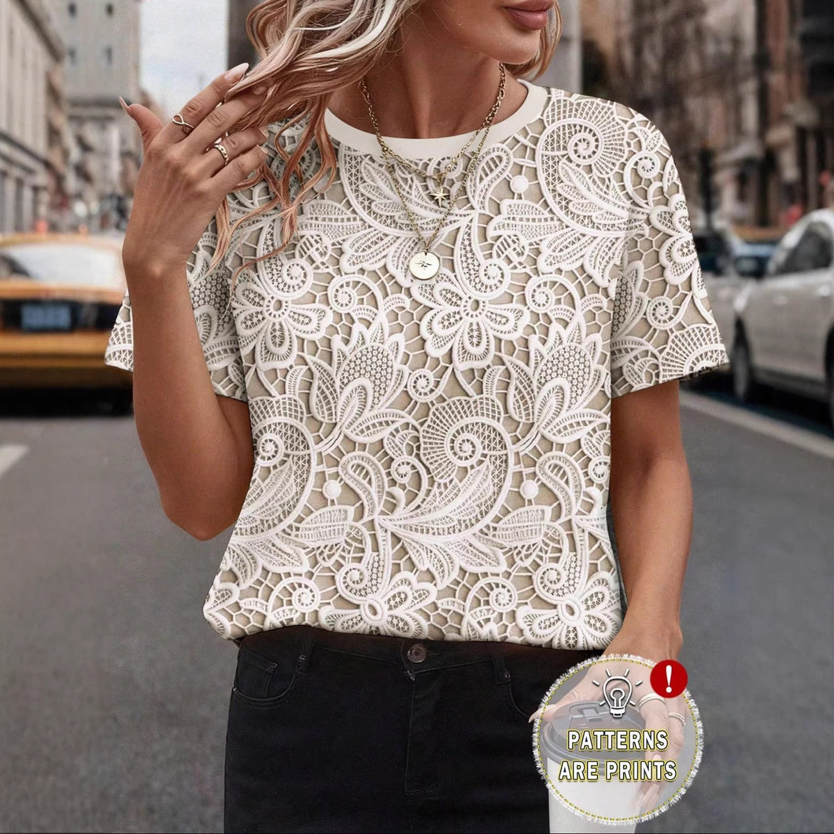 Women's Retro Imitation Lace Printed Short-sleeved Fashion Tops