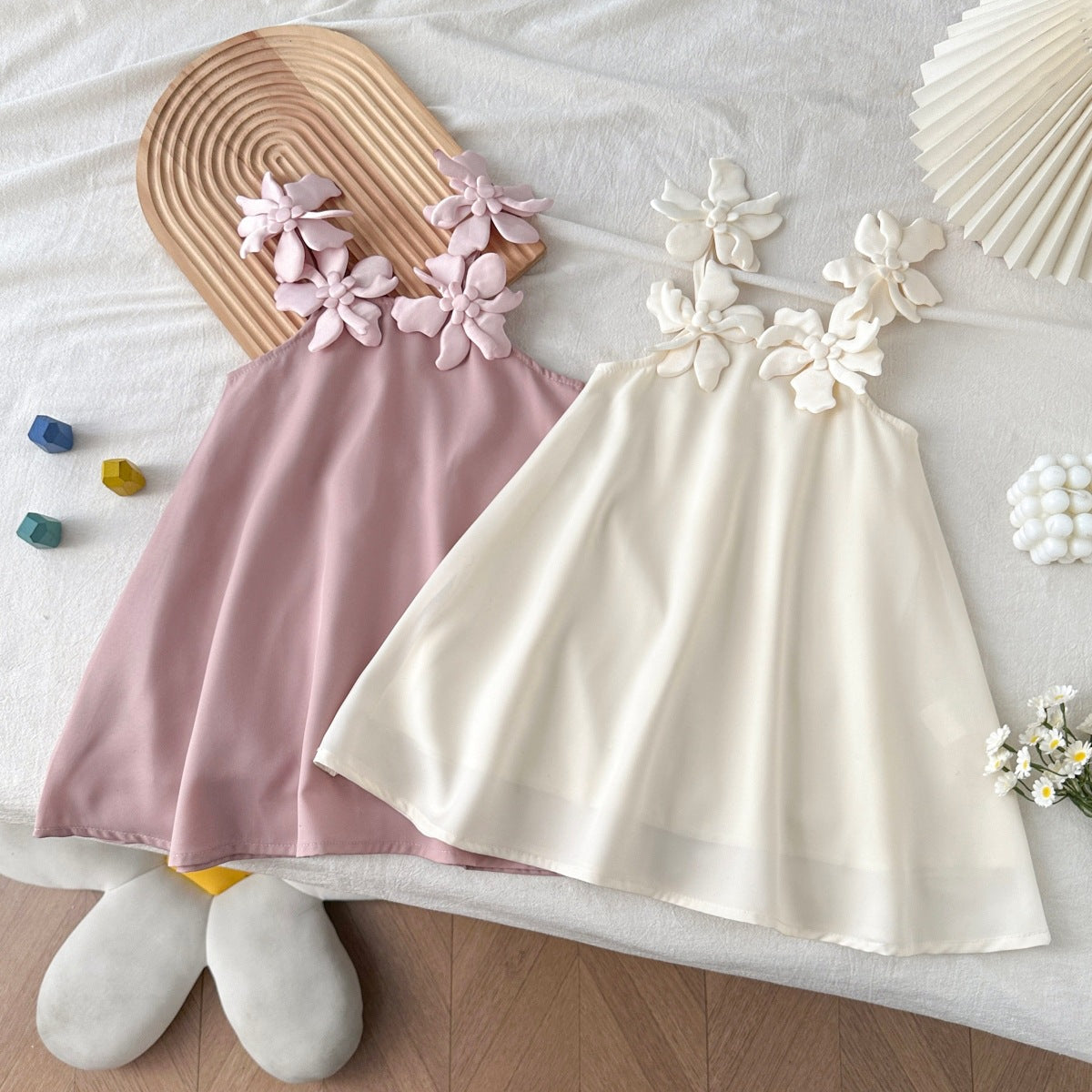 Summer Three-dimensional Flower Strap High Quality Children's Dress