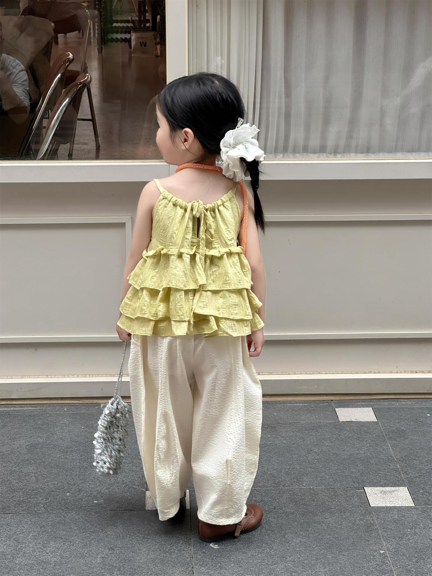 Fresh Avocado Color Ruffled Spaghetti Straps Top Bubble Pinstripe Loose Children's Suit