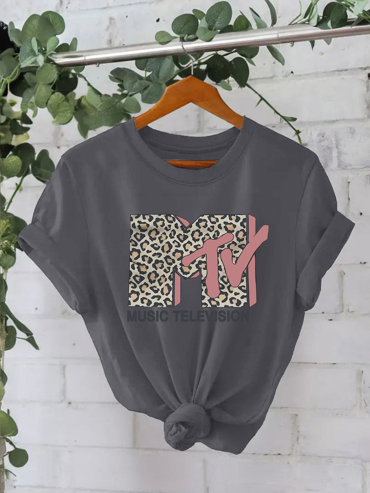 Classy Women's Letter Print Fashion Cotton Women's T-shirt