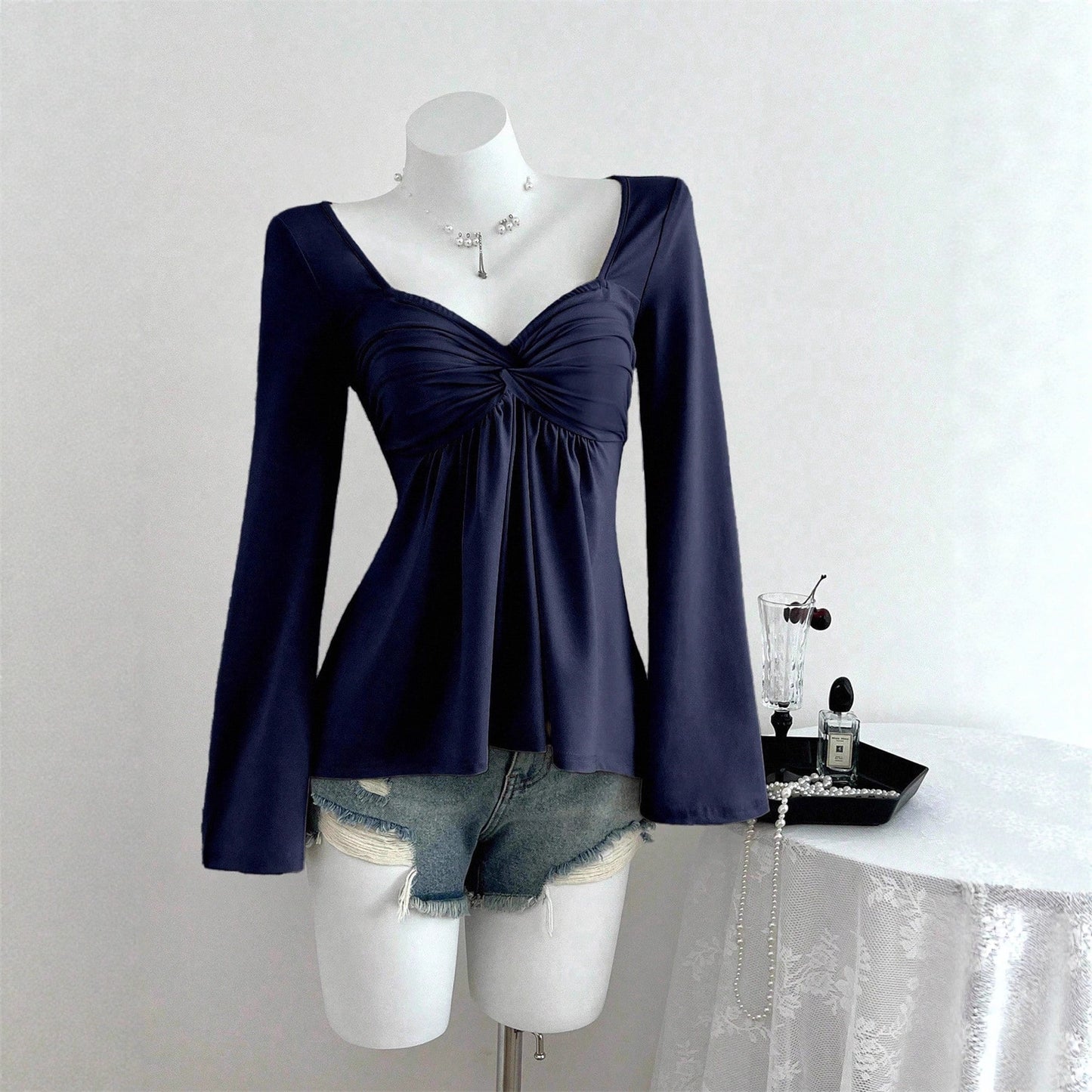 Women's French Style Design Chest Twist Fashionable Temperament Tops