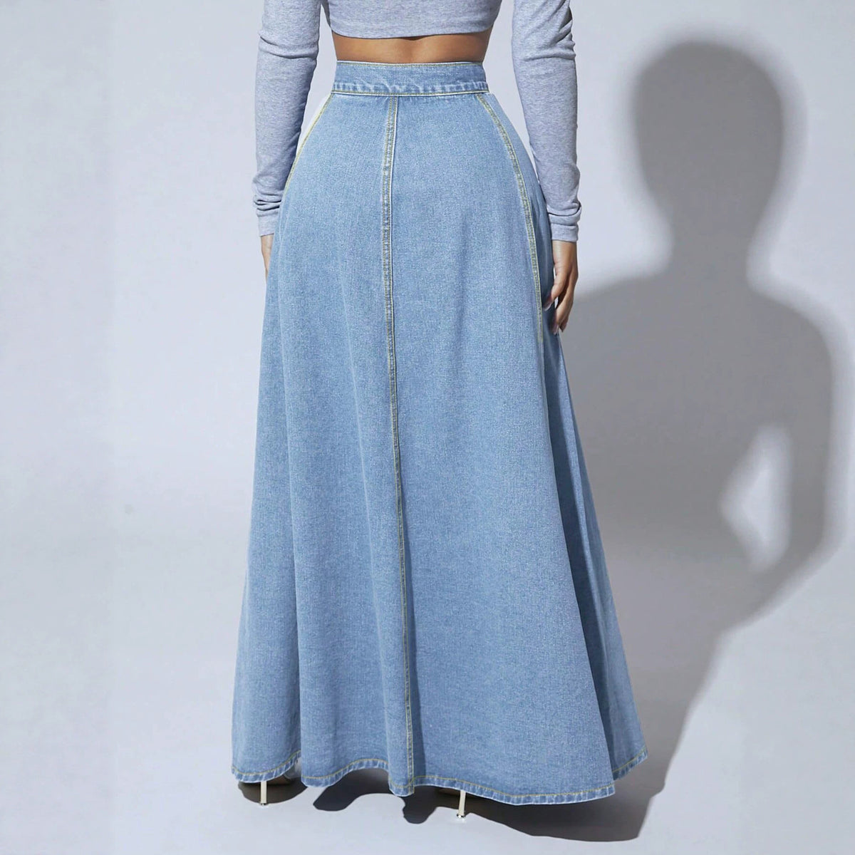 Versatile Women's Denim Design Single-breasted Line Skirt