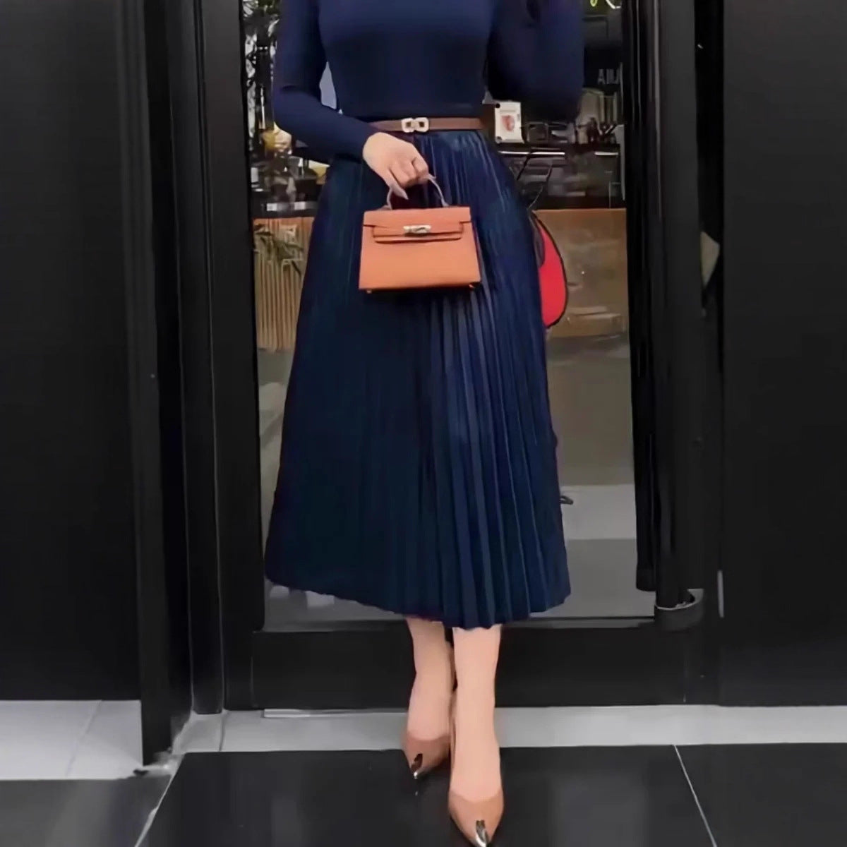 Women's High-grade Pleated Draping Effect Solid Color Wide Hem Skirts