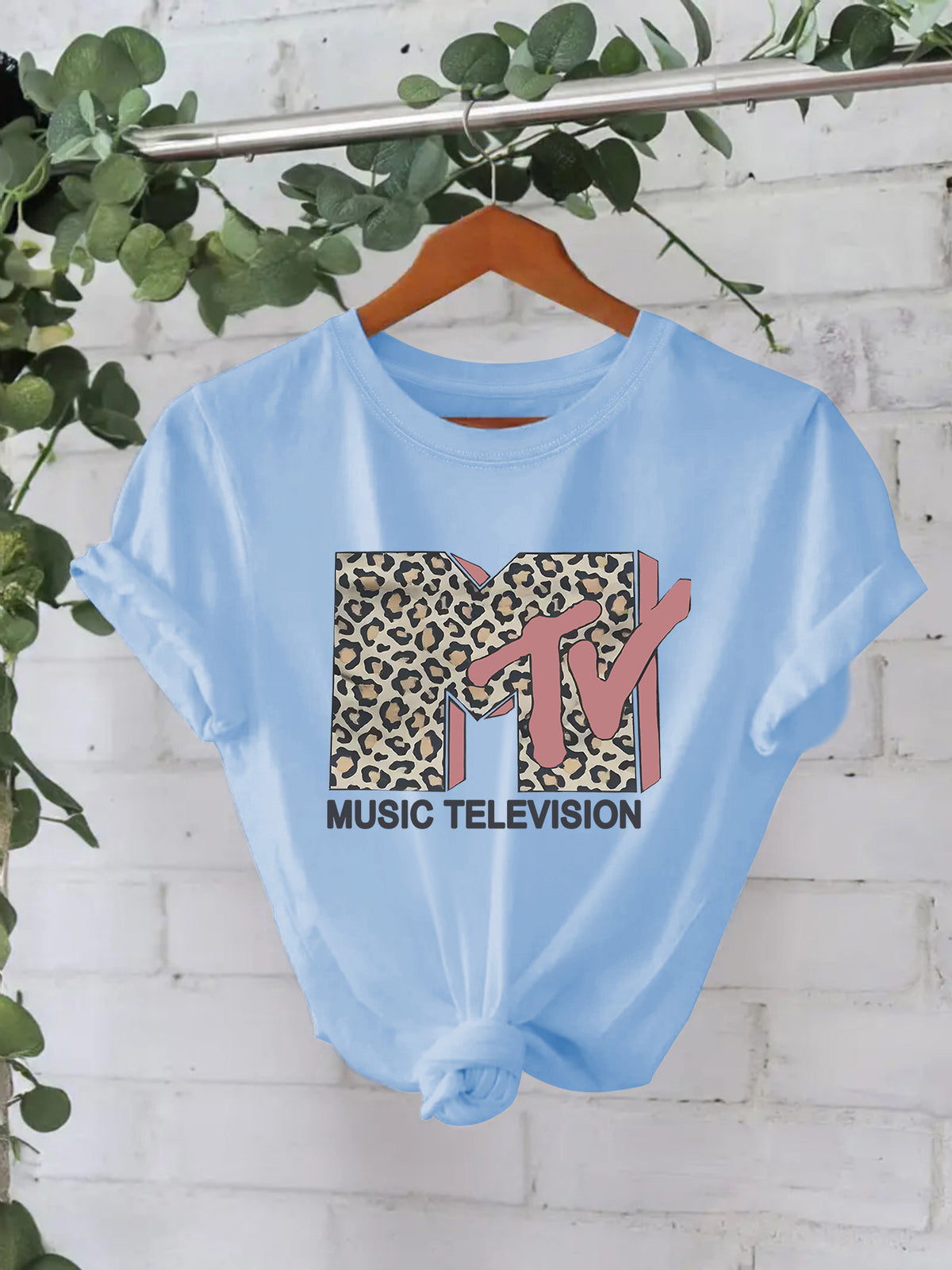 Classy Women's Letter Print Fashion Cotton Women's T-shirt