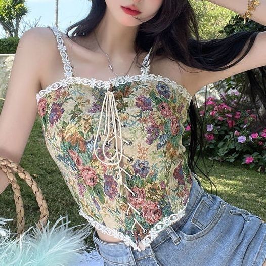 Women's Vintage Floral Camisole Fashionable Outer Wear Jacquard Embroidery Shorts