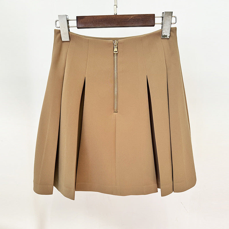 Fashion Large Metal Buckle Decorative Pleated Skirt