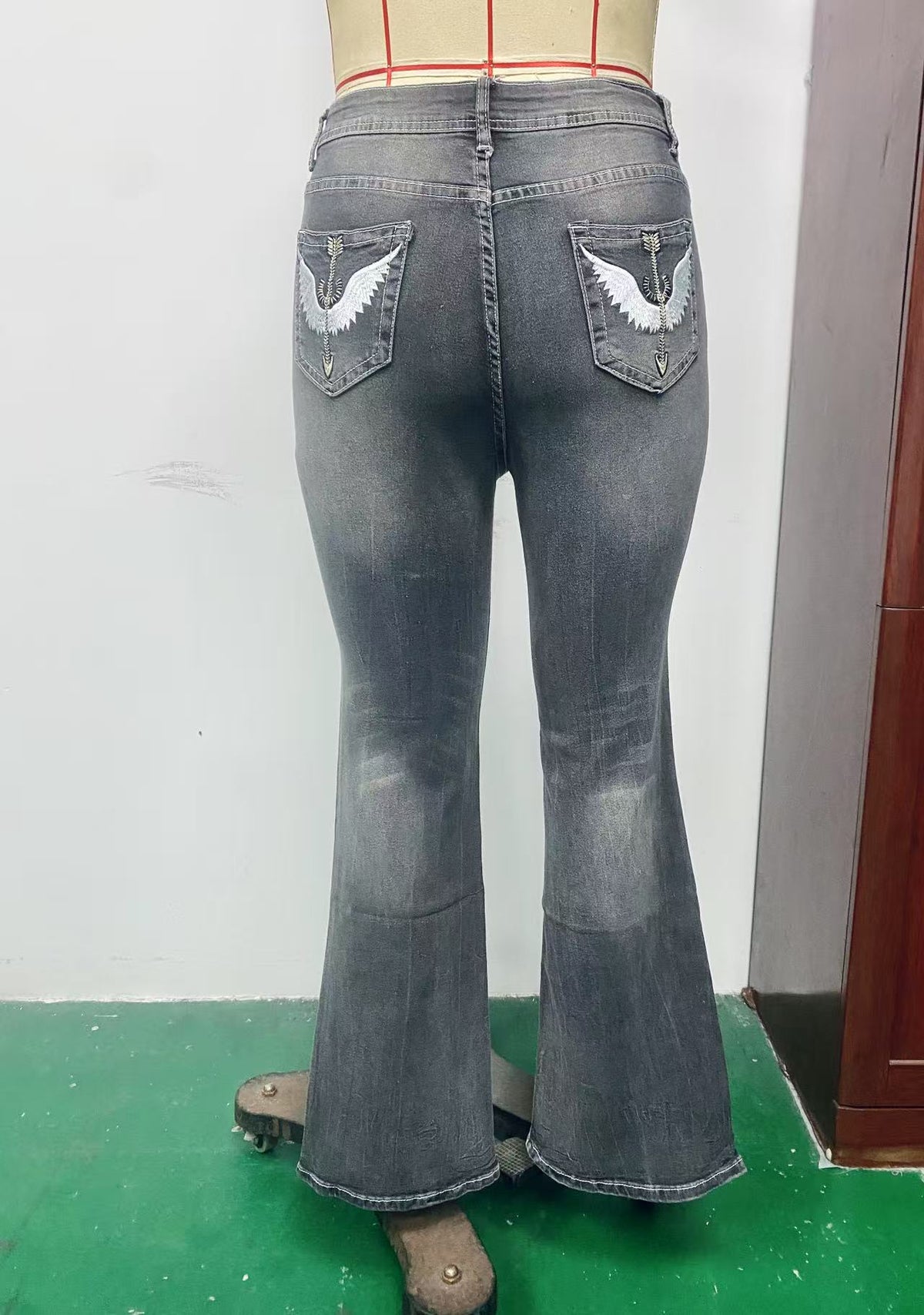 Women's Embroidered Washed Stretch Denim Trousers Slim Street Women's Jeans