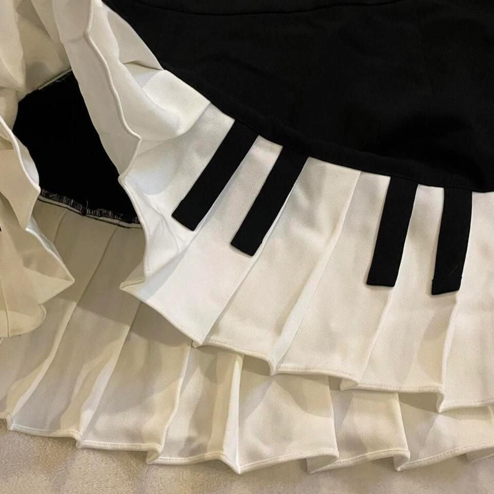 Women's Sweet Spicy Style Elegant Black White Piano Skirt