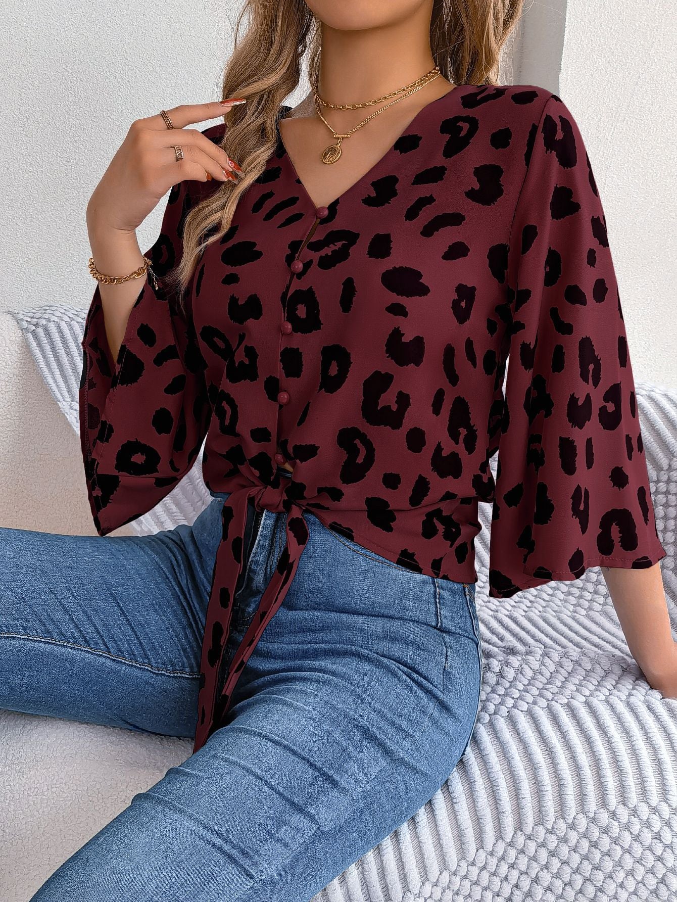 Popular Classy Women's Casual Leopard Print Tops