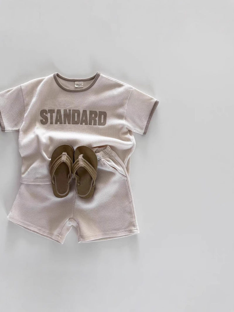 Round Neck Short-sleeved Shorts With English Children's Suit