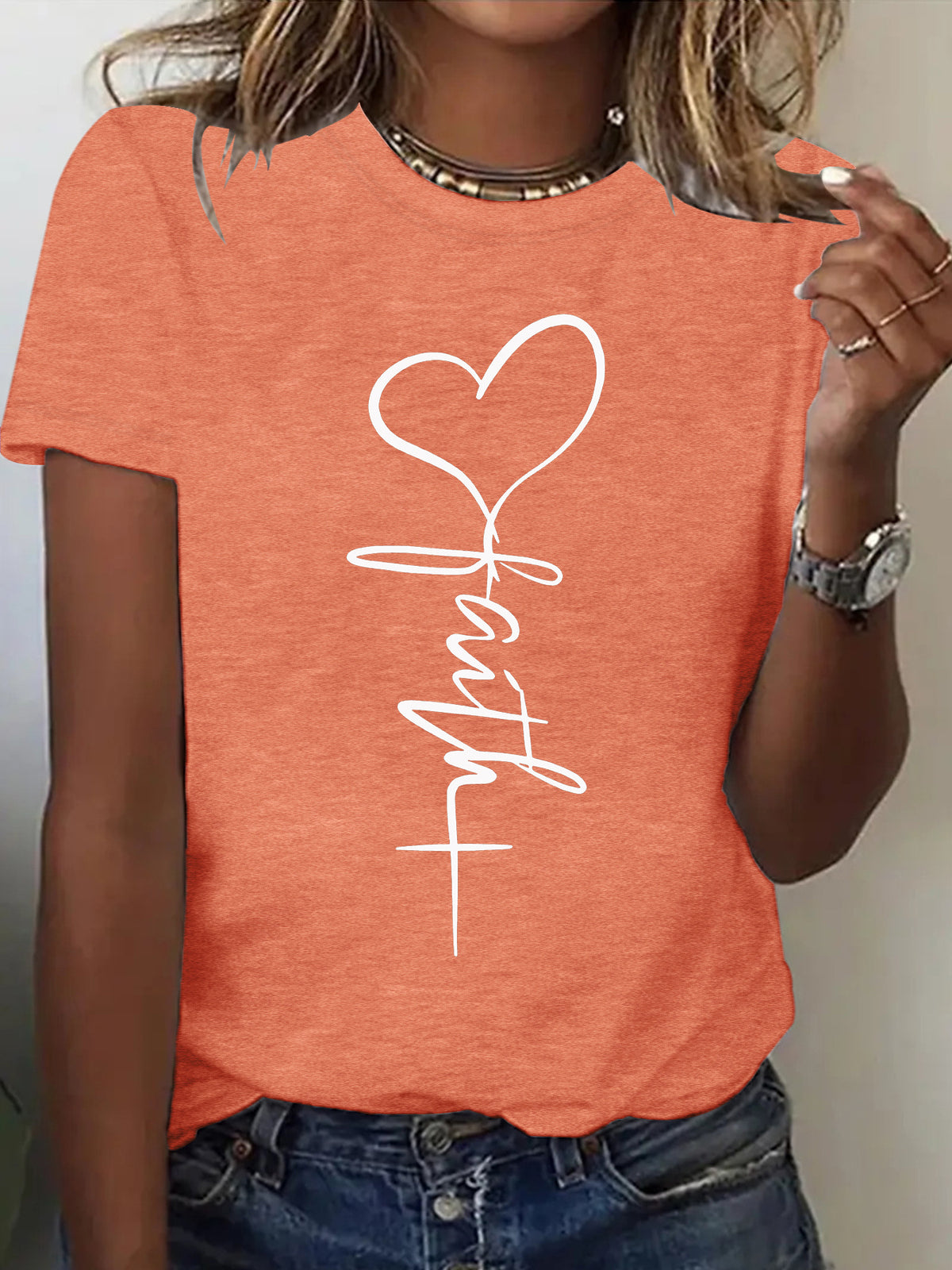 Women's Cute Printed Sleeve Elegant Heart Love Letter Pattern Round Neck Women's T-shirt