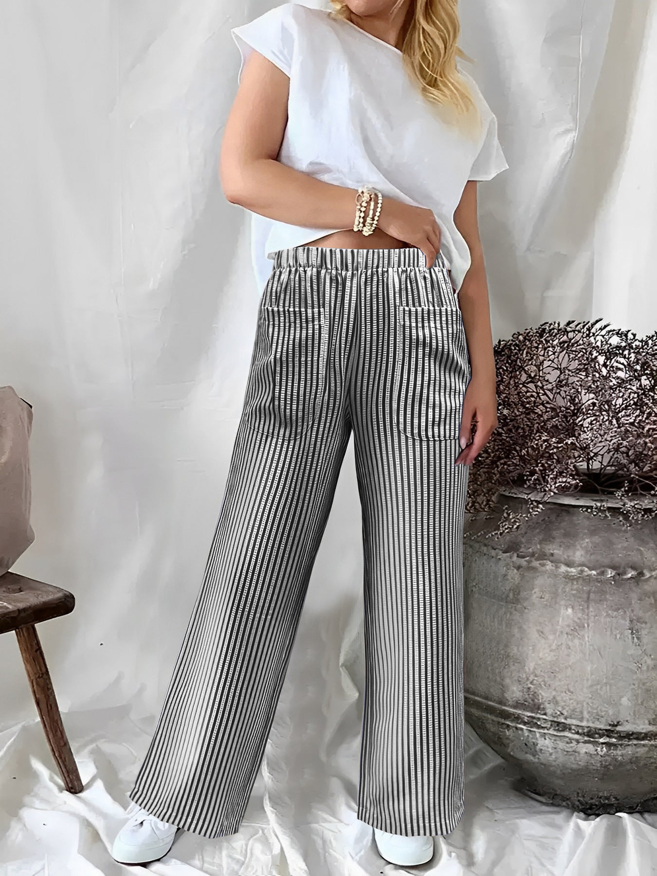 Attractive Women's Loose Striped Pocket Fashion Pants