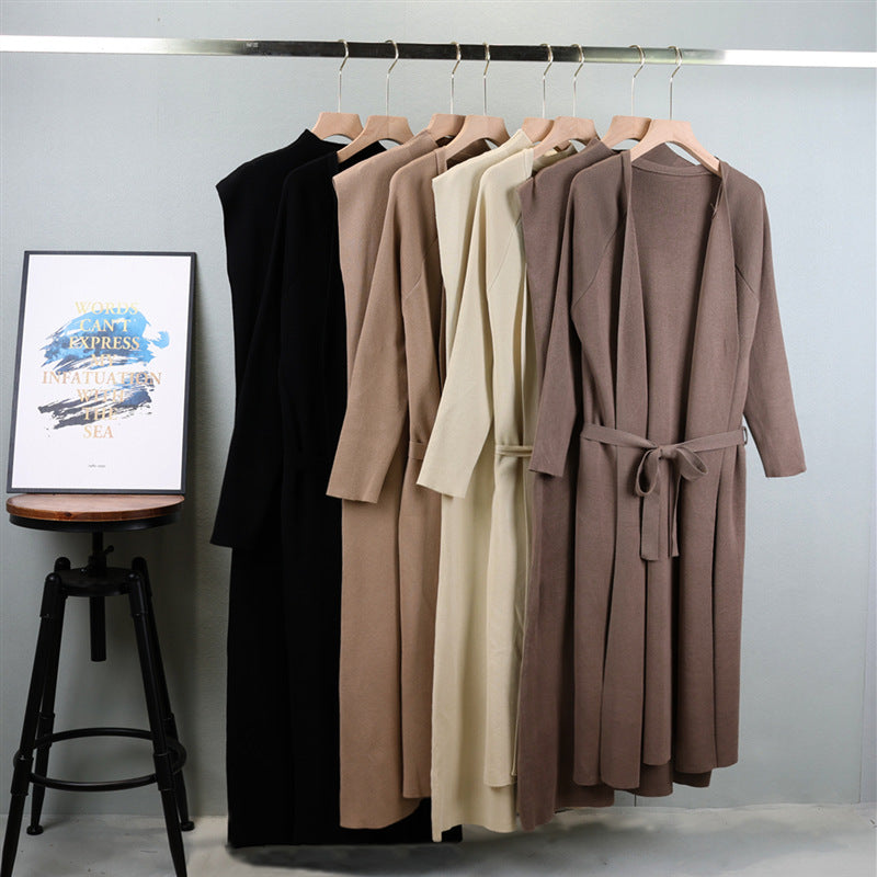 Women's Autumn Sleeveless Dress With Long Knitted Suits