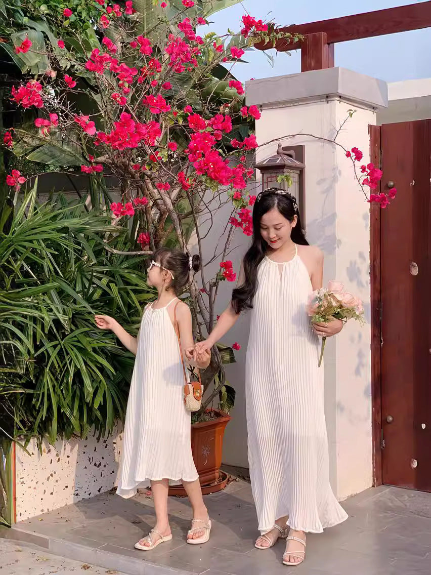 Matching Seaside Holiday Pleated Loose Slimming Parent-child Outfit