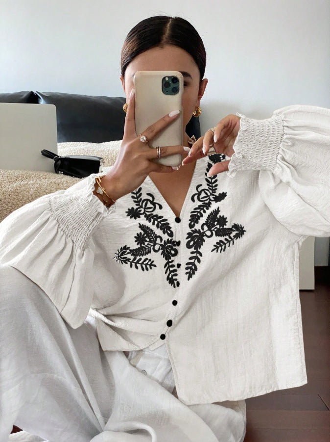 Women's Autumn Embroidered Floral Button Long Sleeve Blouse
