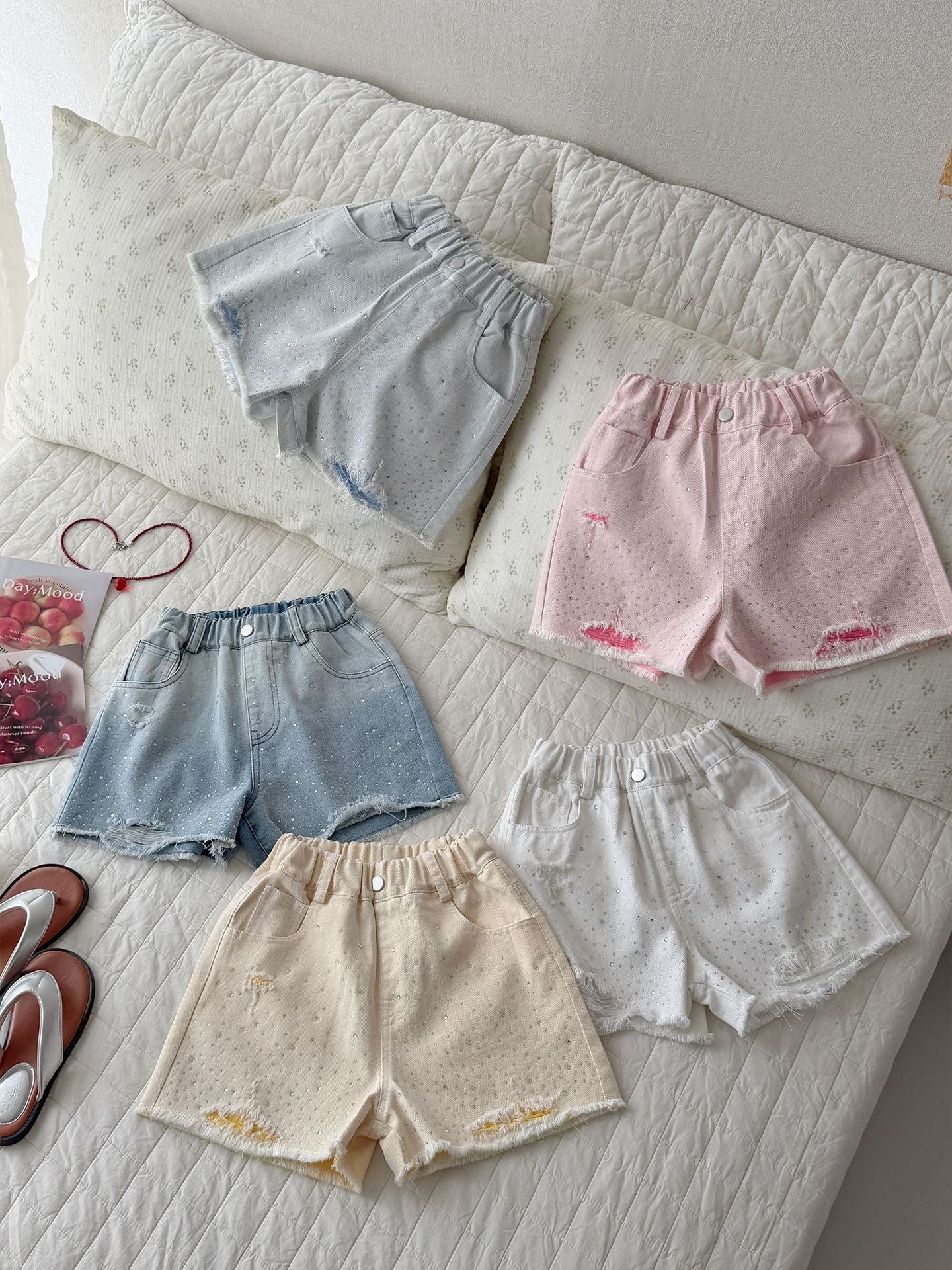 Children's Xie Denim Shorts Hot Drilling Frayed Summer Clothes Fifth Medium Children's Pants