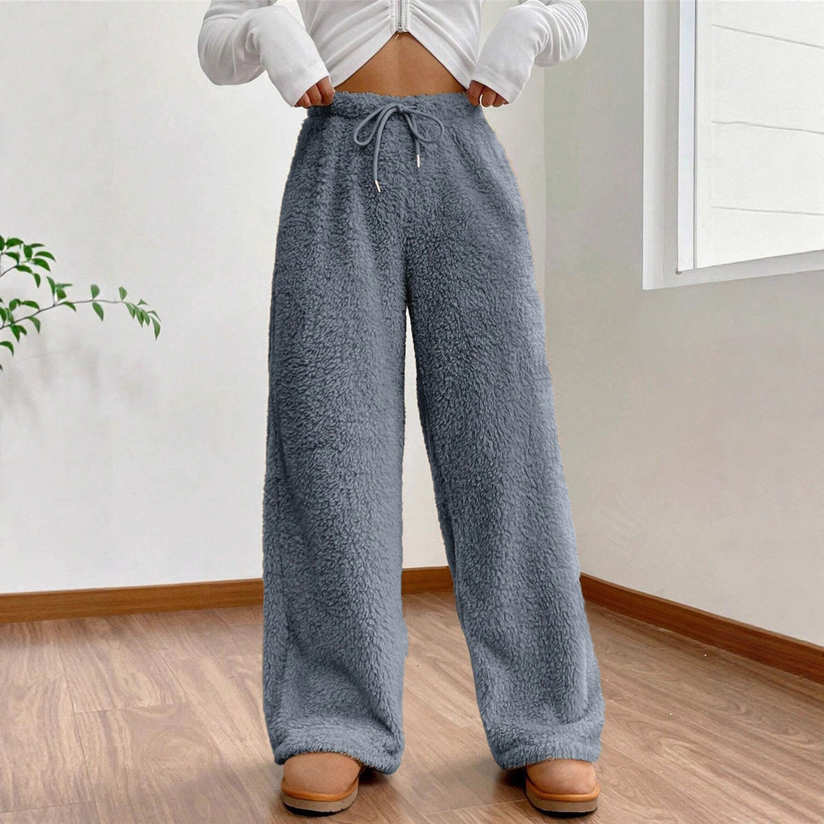 Women's Solid Color Fashion Plush Loose Casual Pants