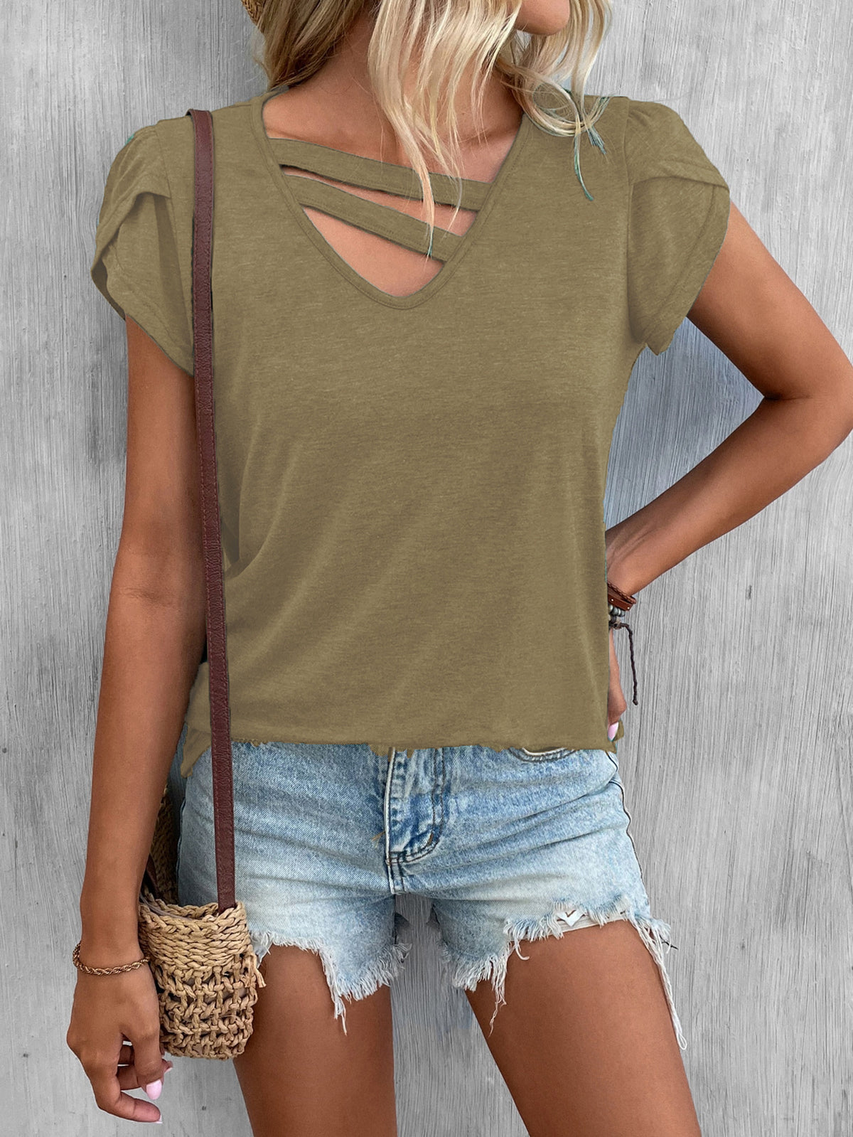 Women's Solid Color Petal Sleeve Loose Women's T-shirt