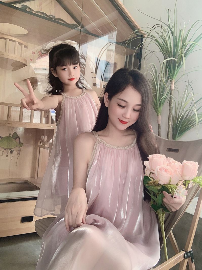 Children's Dress Summer Matching Fashionable Pearlescent Quicksand Princess Parent-child Outfit