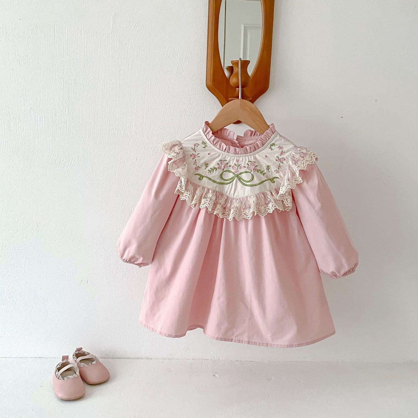 Spring Lace Stand Collar Flower Embroidered Sweet Princess Children's Dress