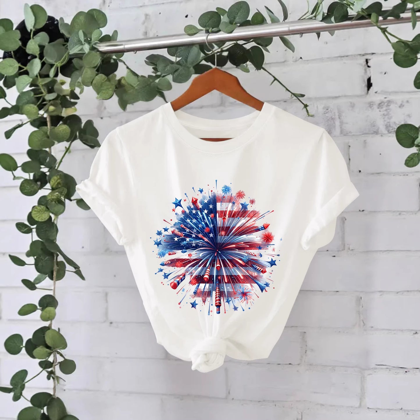 Women's Fashion Short-sleeved Independence Day Fireworks Printing Women's T-shirt