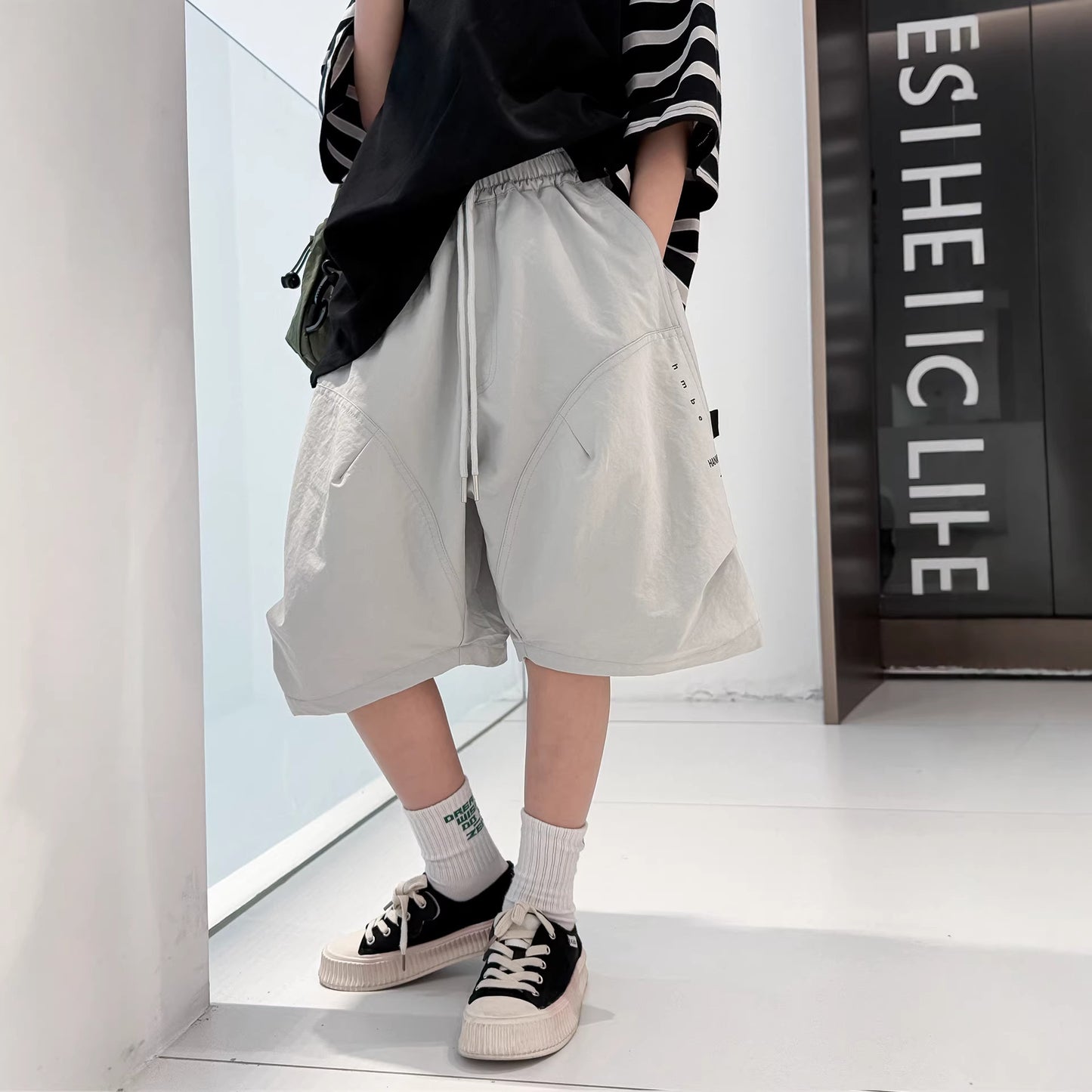 Children's Boy Summer Clothing Overalls Outer Shorts Fried Street Big Children's Pants