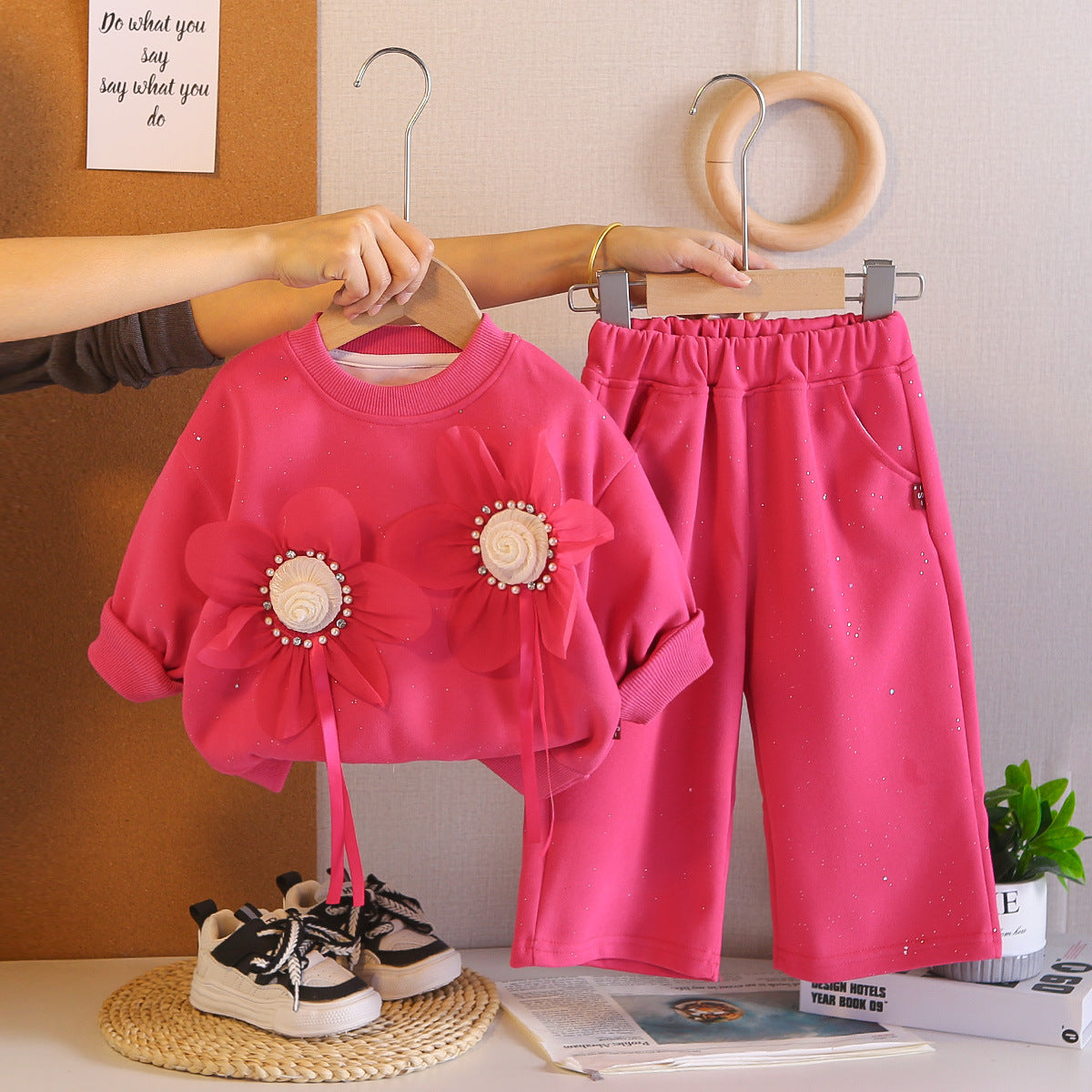 Children's Spring Suits Sweater Fashionable Long-sleeved Two-piece Children's Suit