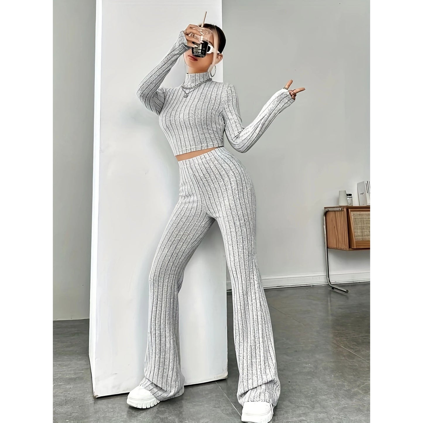 Beautiful Versatile Women's Hot Knitting Two-piece Clothing