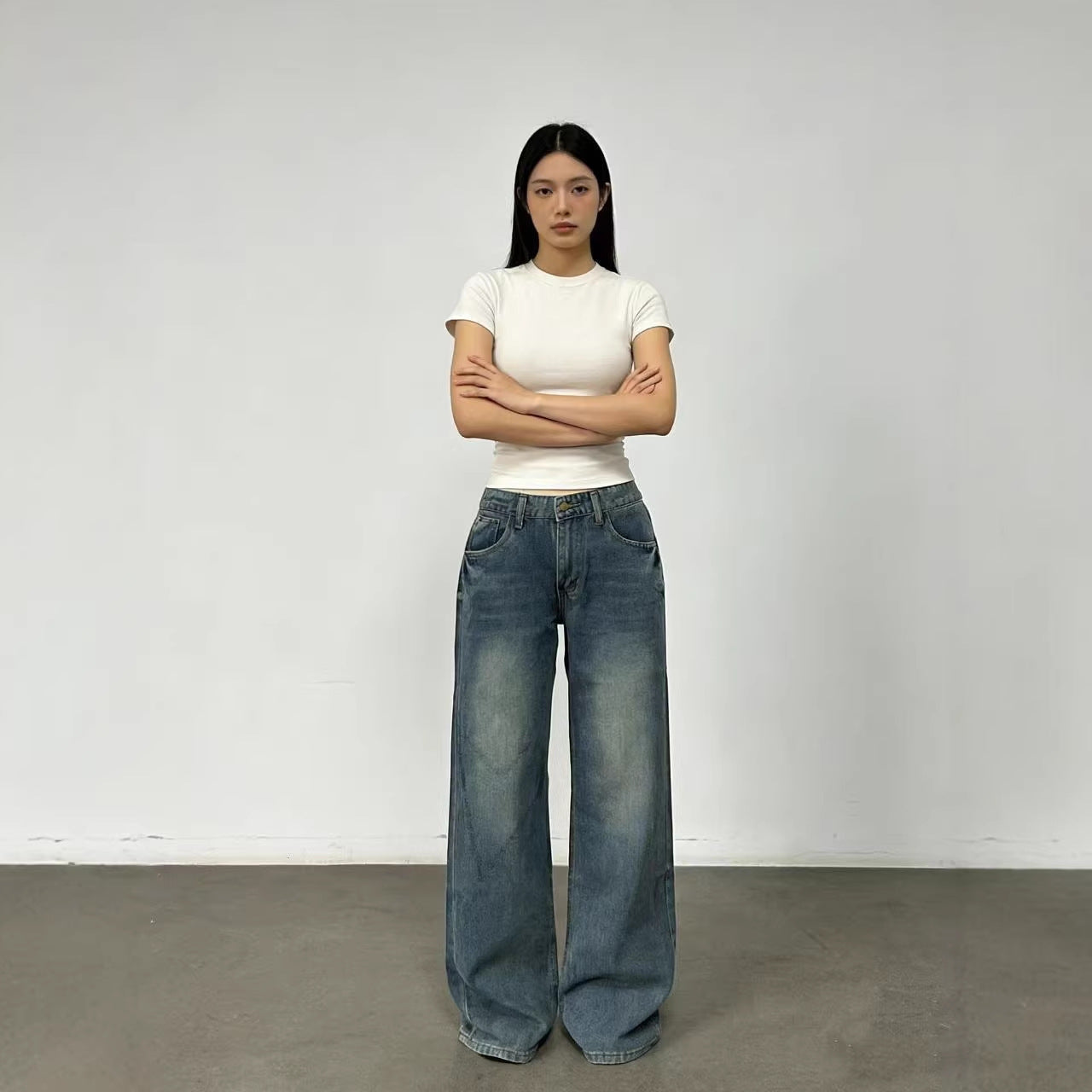 Women's Retro Washed Pleated Cat Beard Loose Jeans