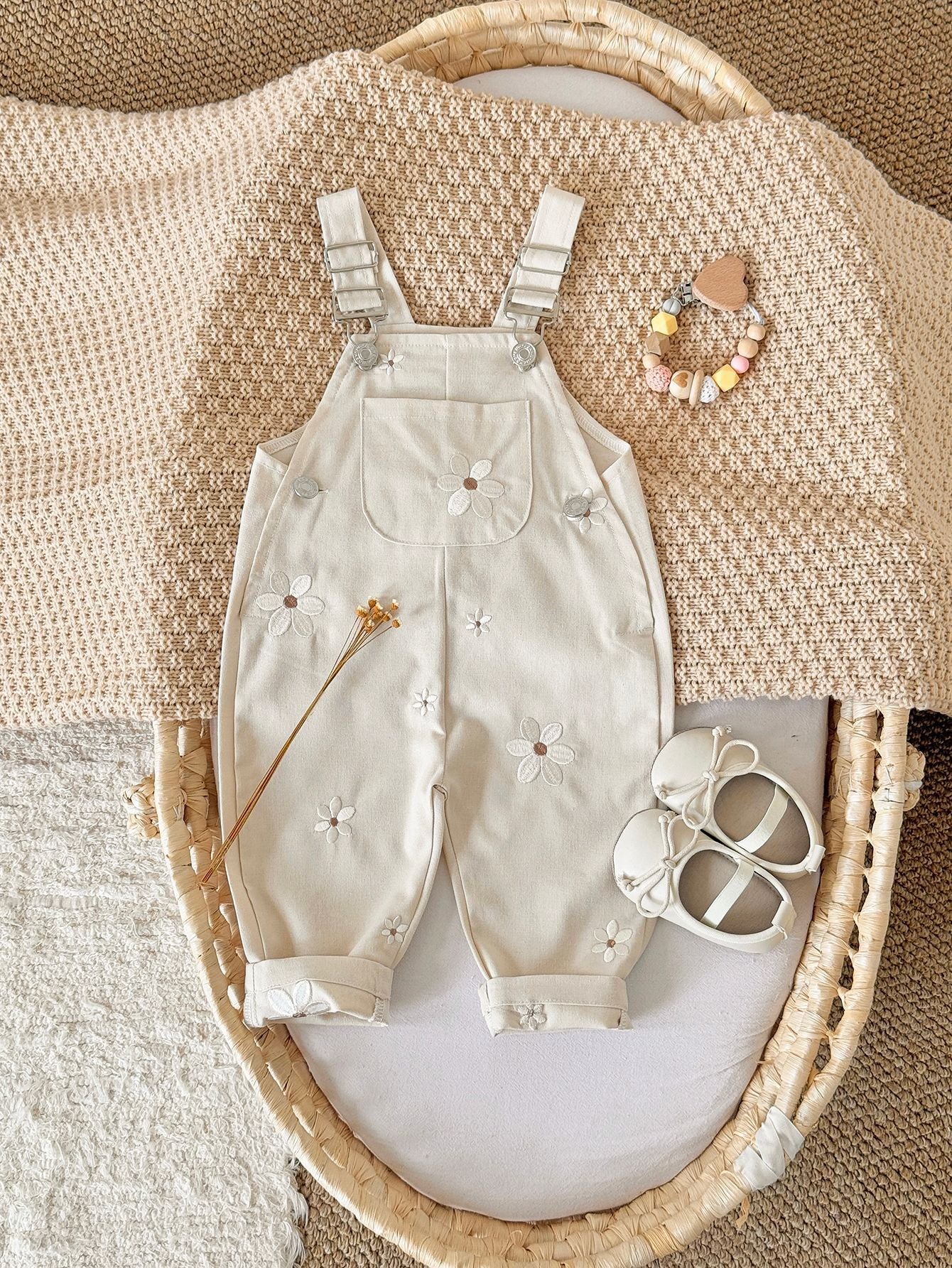 Jumpsuit Korean Style Fashion Suspender Flower Embroidered Casual Children's Pants