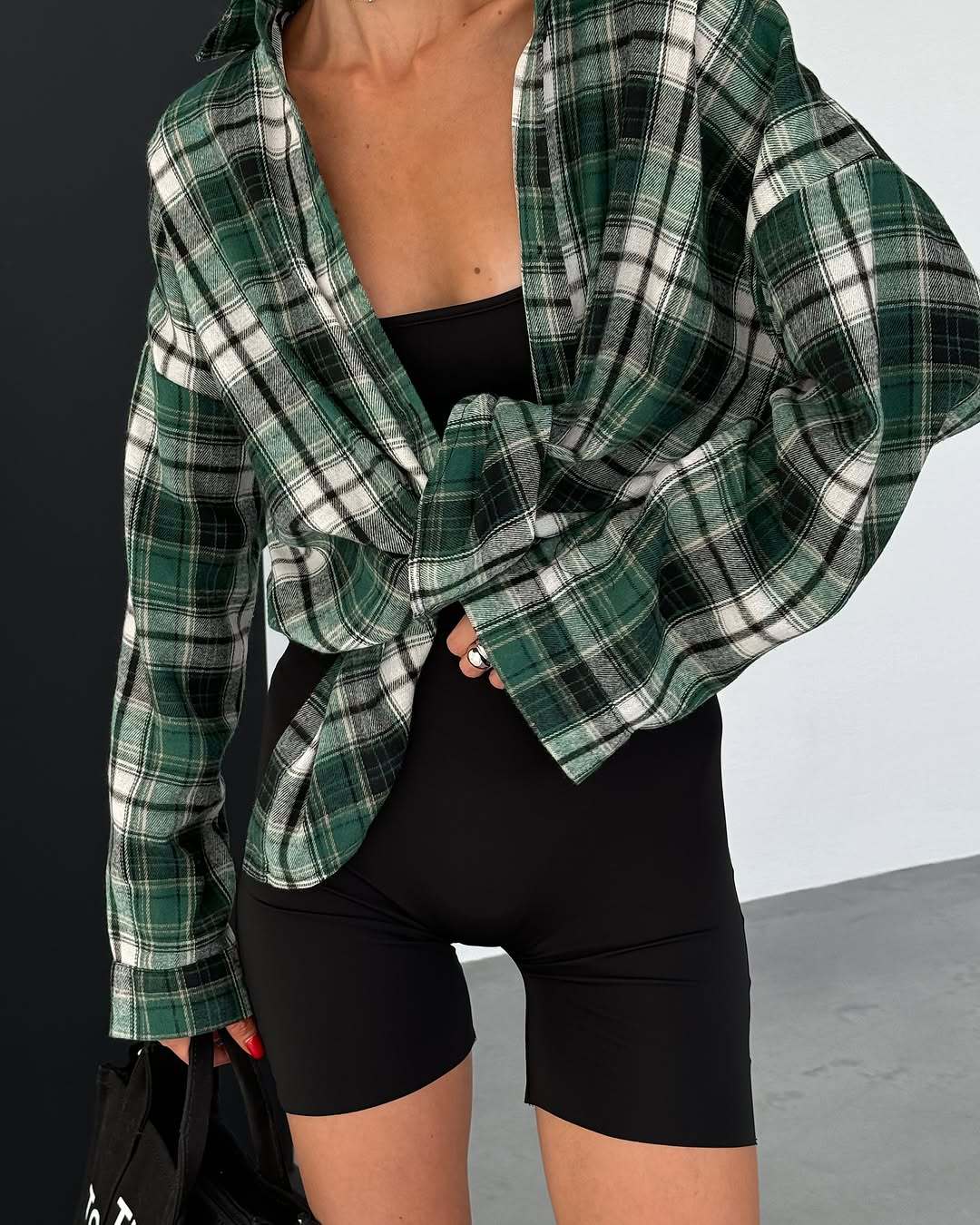 Women's Design Sense Niche American Retro Plaid Shirt Loose Long Blouse