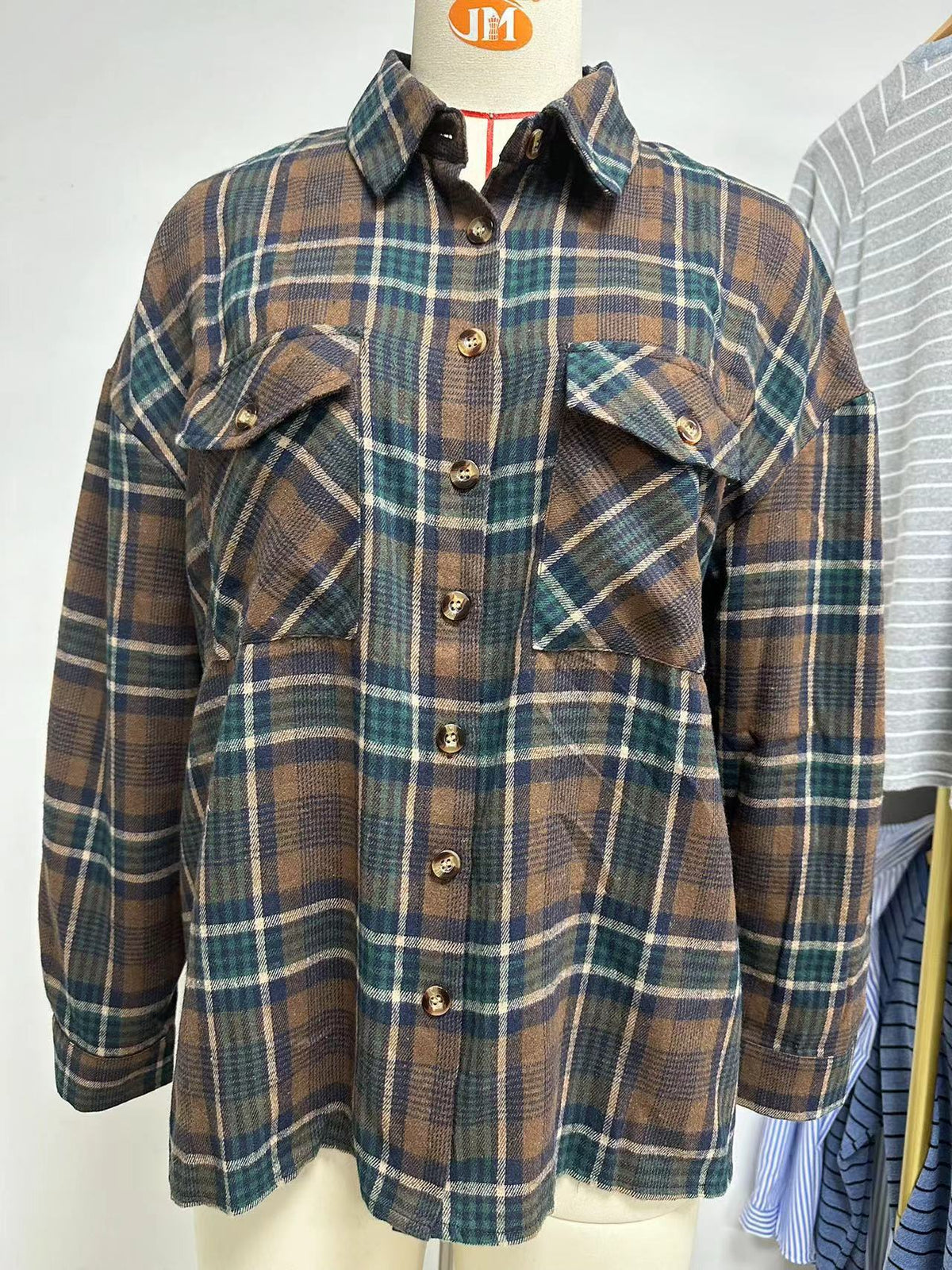 Women's Pocket Loose Long Sleeve Plaid Shirt Blouse