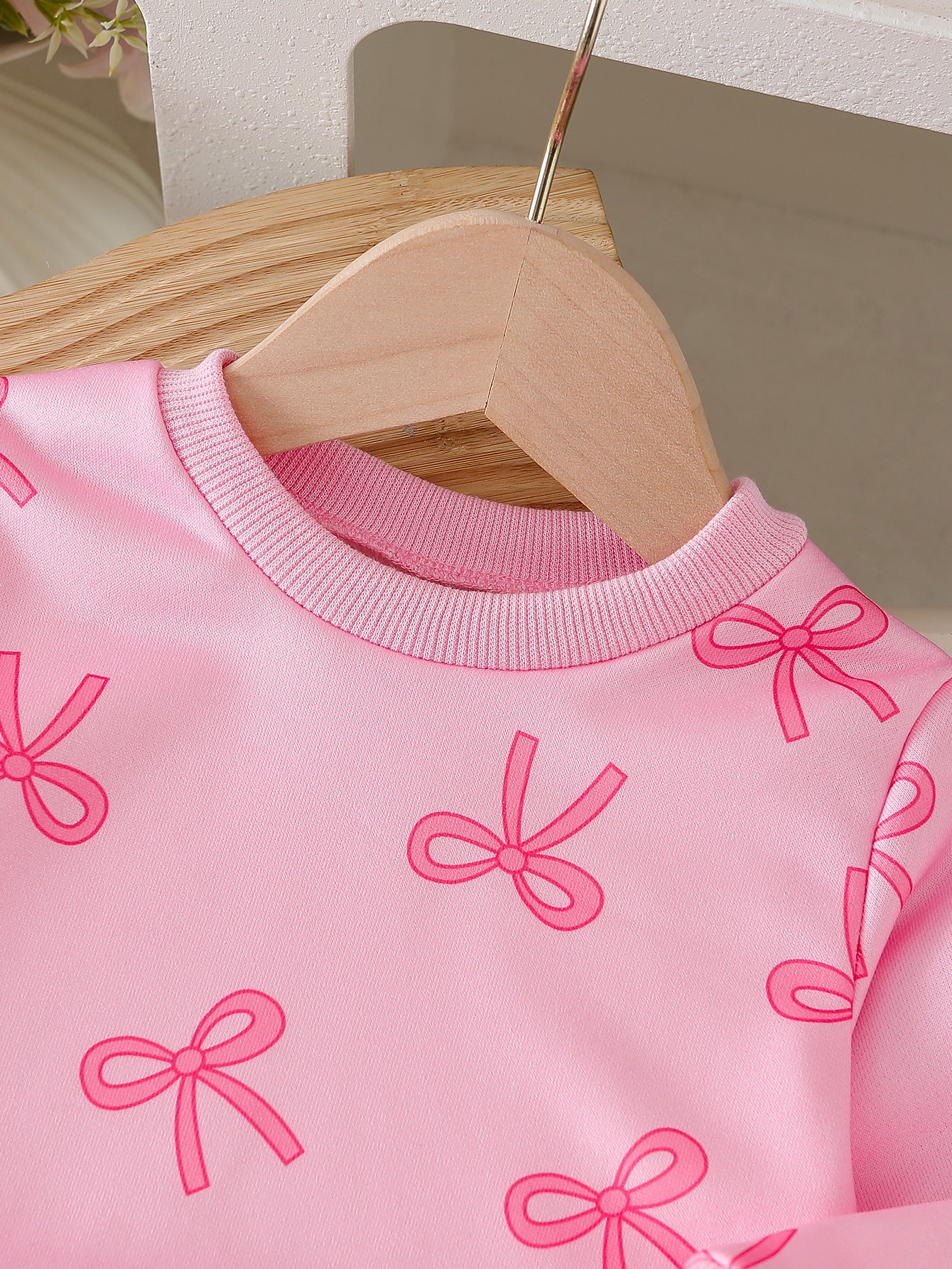 Cute Round Neck Top Bow Jeans Two-piece Children's Suit