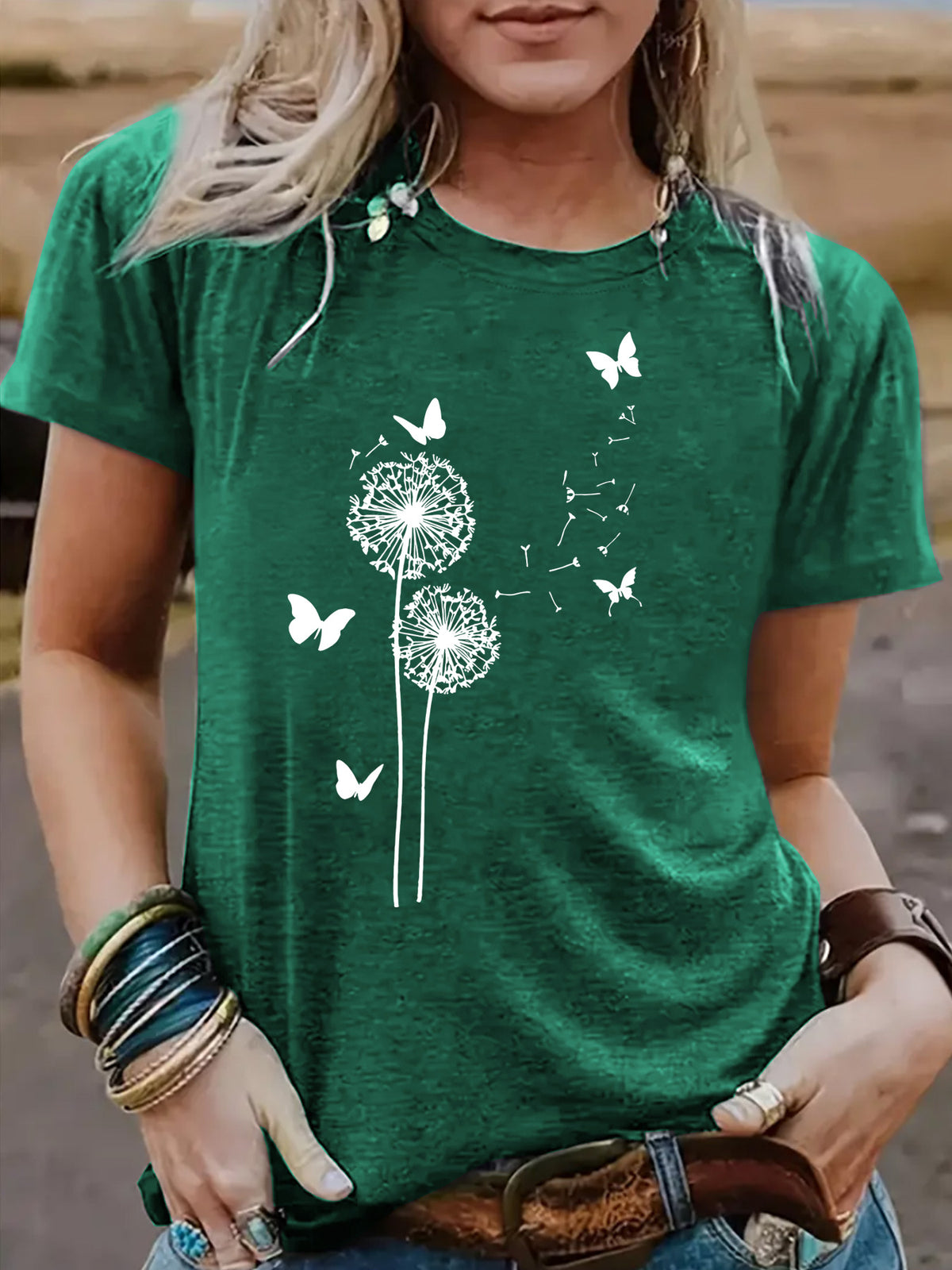 Women's Dandelion Pattern Round Neck Sleeve Casual Shorts