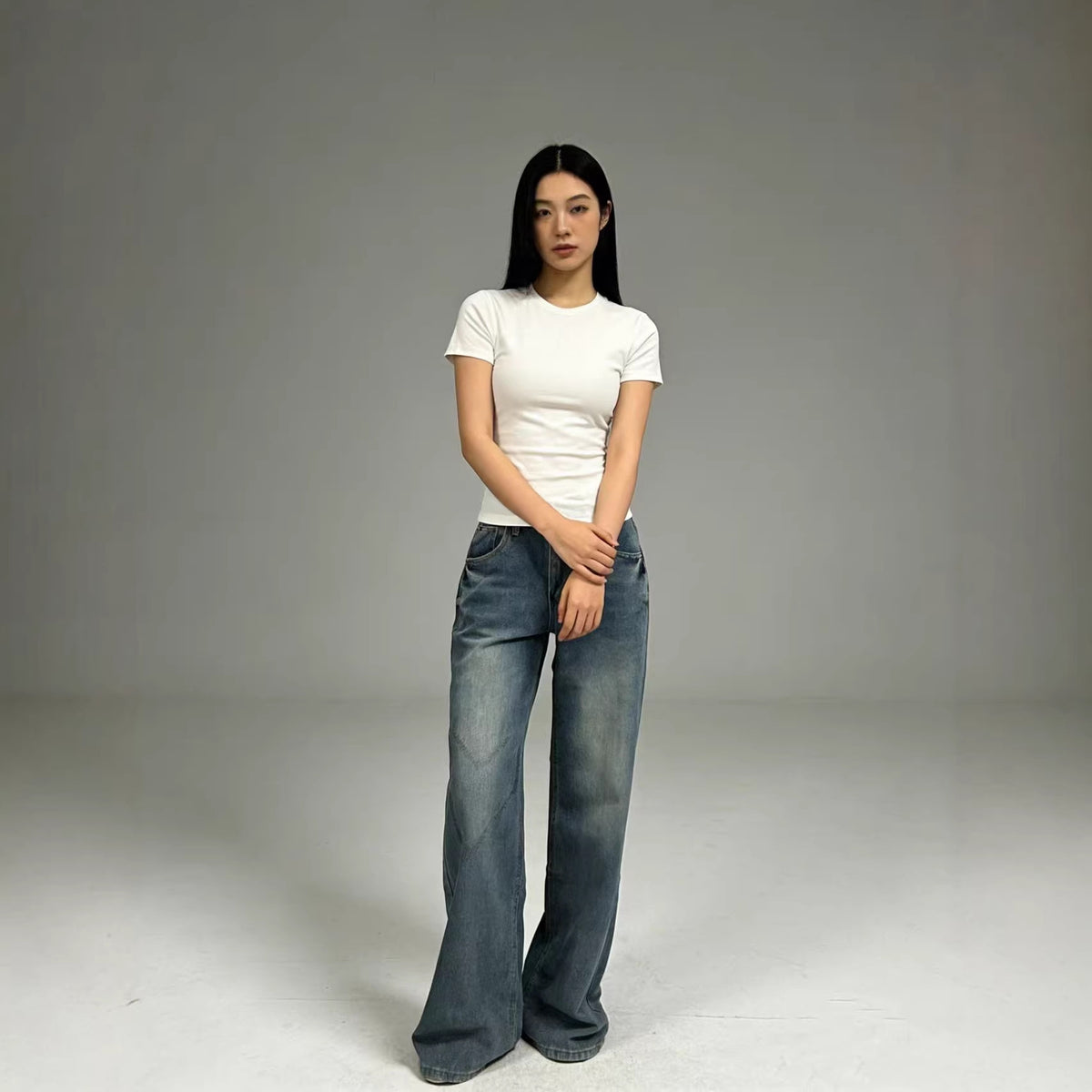 Women's Retro Washed Pleated Cat Beard Loose Jeans