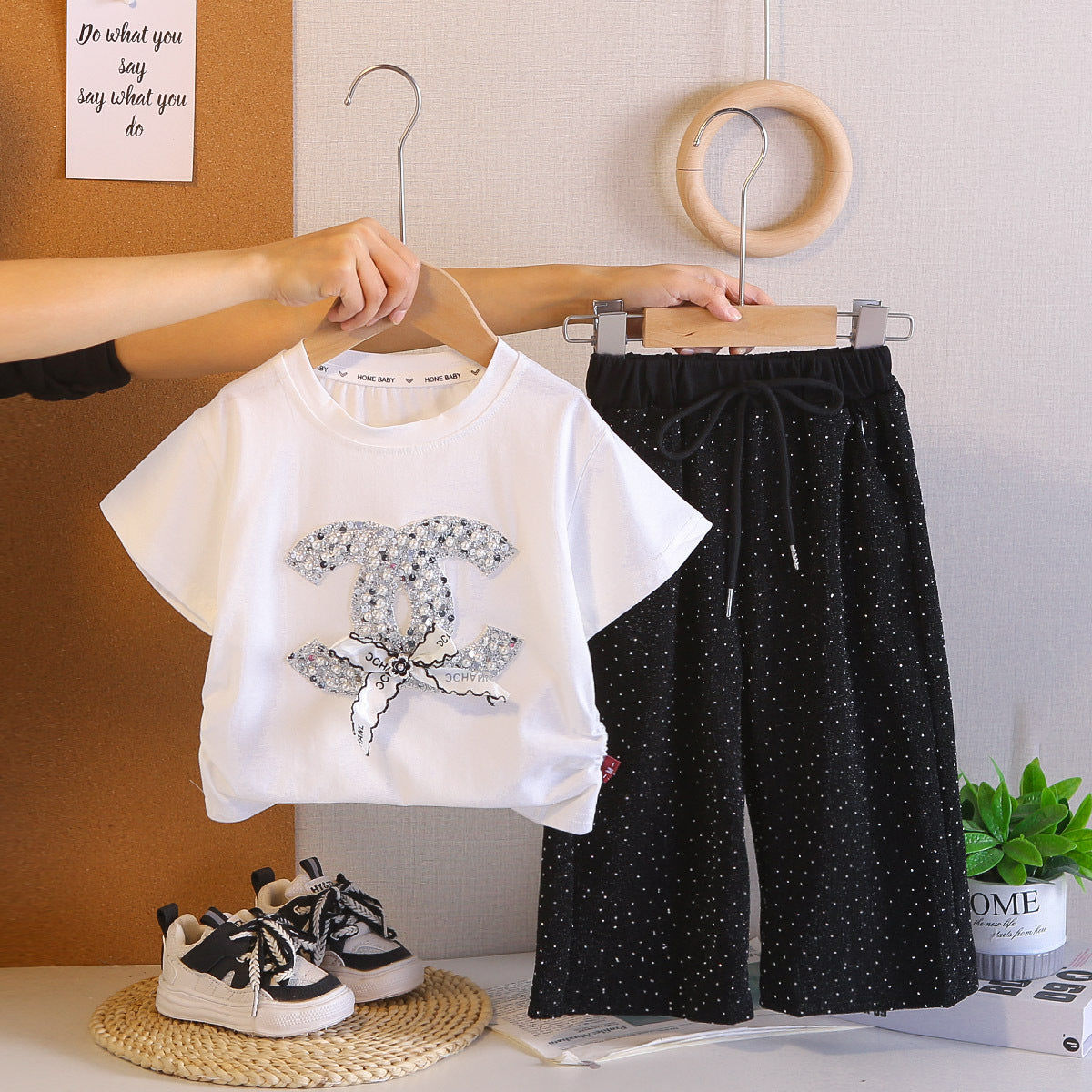 Children's Summer Fashion Short-sleeved Trousers Two-piece Tide Children's Suit
