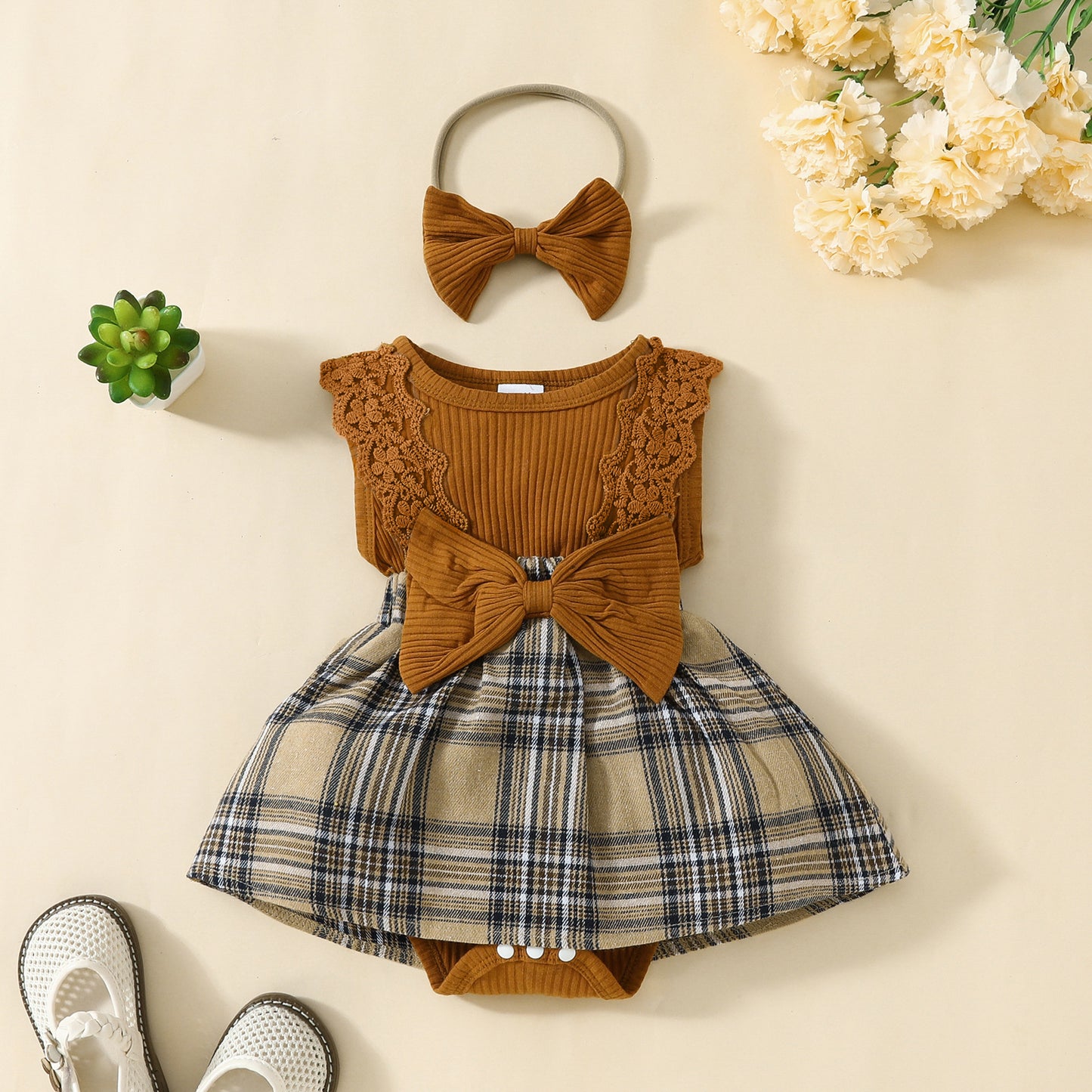 Sleeveless Triangle Gown Lace Big Bowknot Plaid Vest Jumpsuit, Climbing Suit