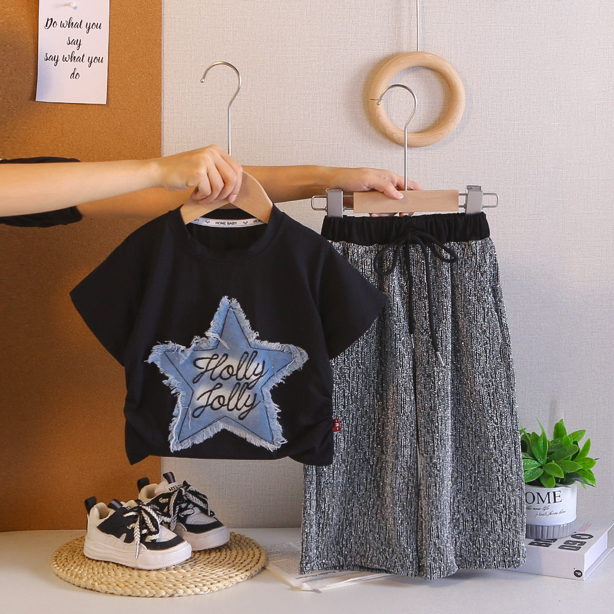 Children's Summer Fashion Short-sleeved Trousers Two-piece Tide Children's Suit