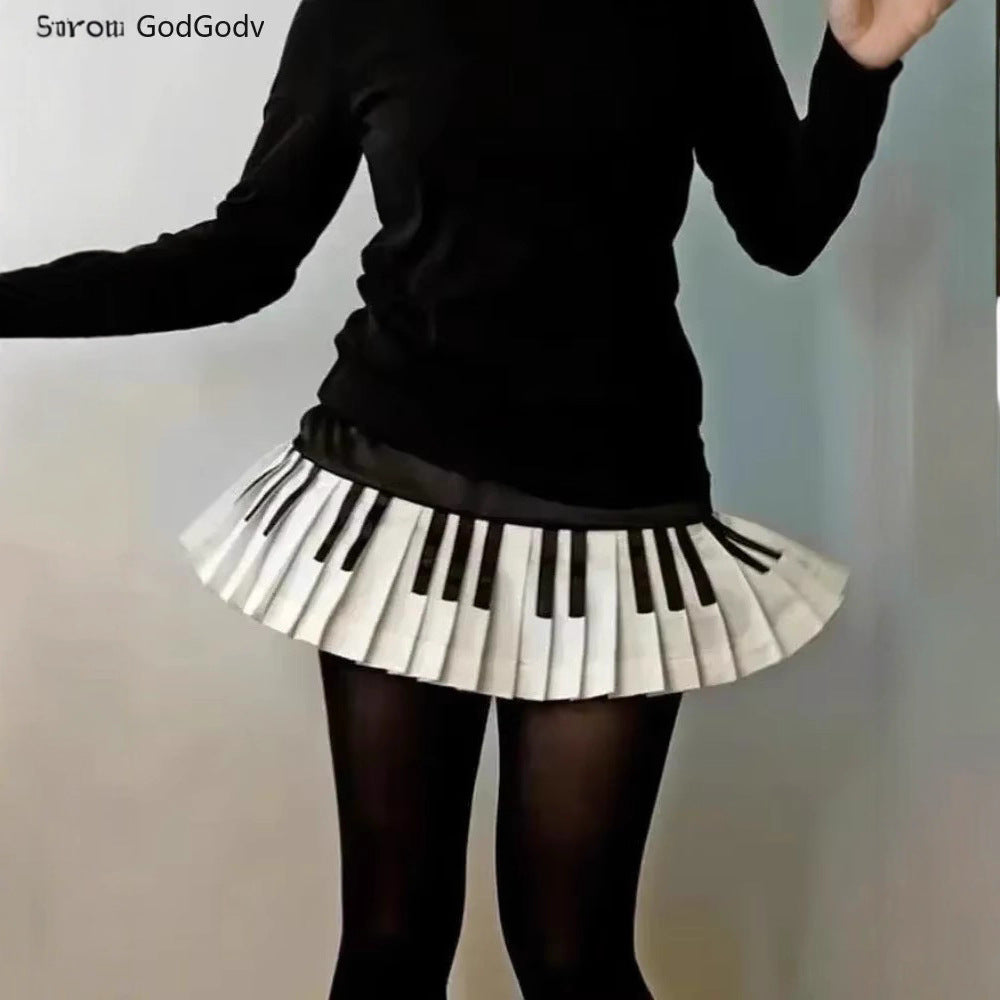 Women's Sweet Spicy Style Elegant Black White Piano Skirt