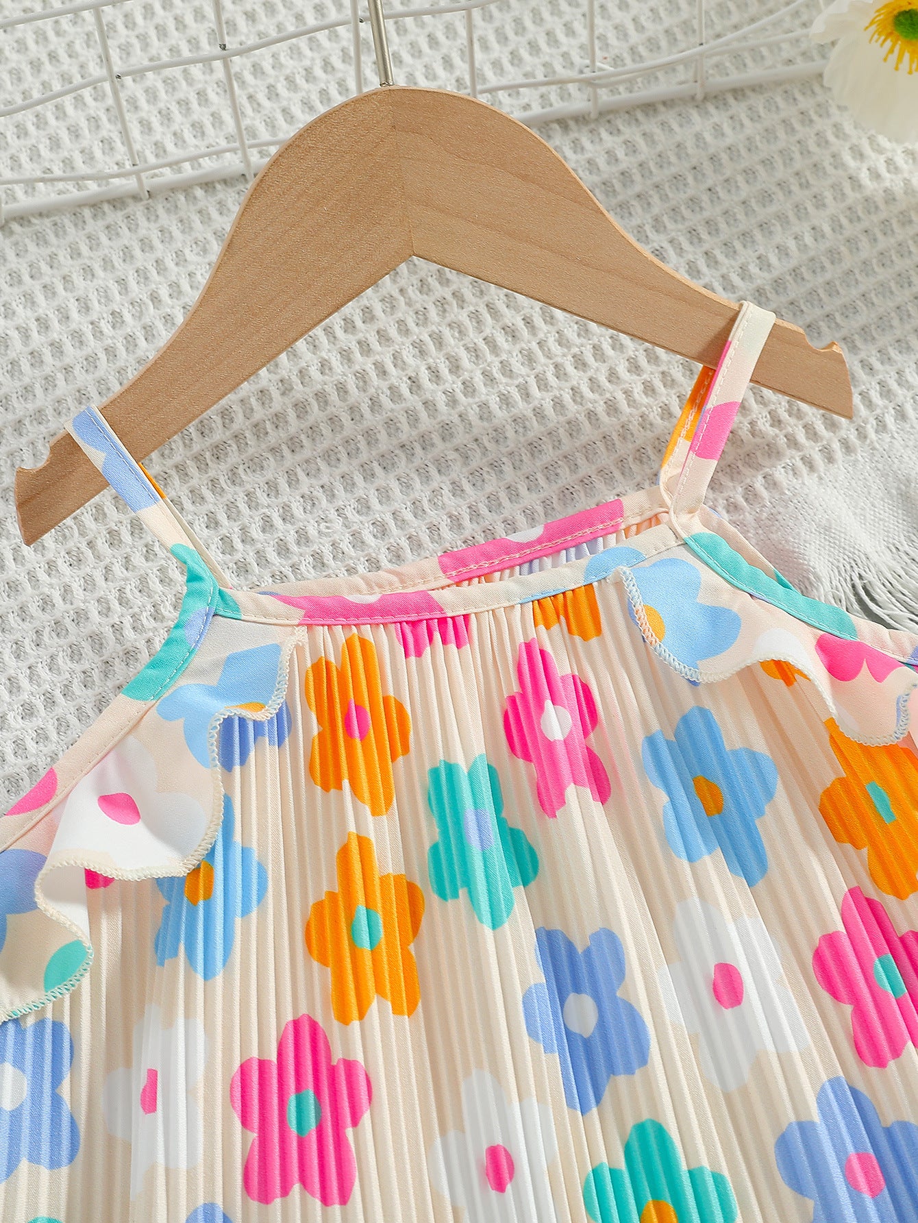 Children's Clothing Summer Sling Pleated Design Pants Sweet Cute Children's Suit